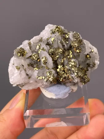 Testimonials 19 mineral review n165