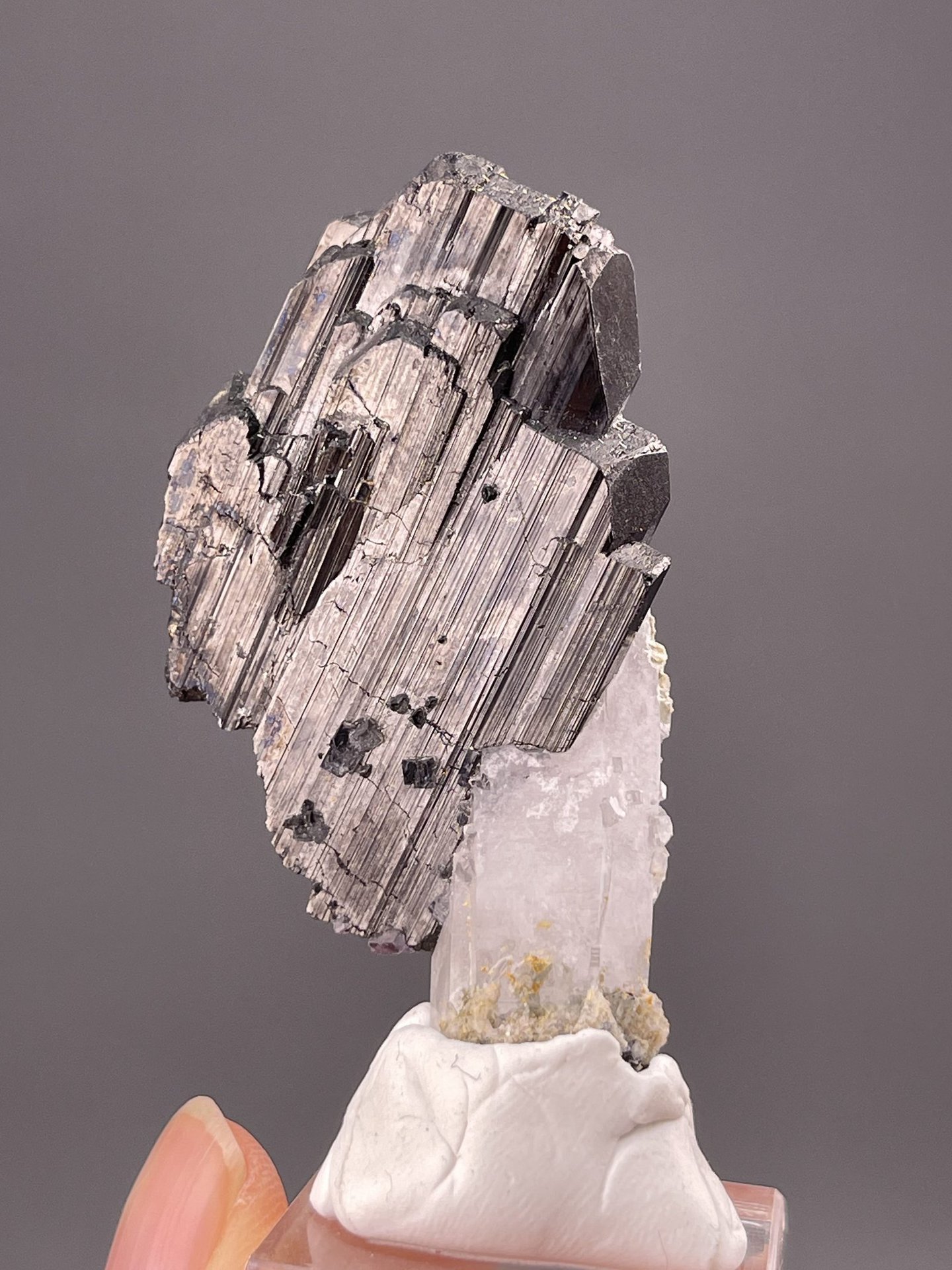Prismatic cassiterite showing vertical striations, 1.9 g, Chenzhou Hunan