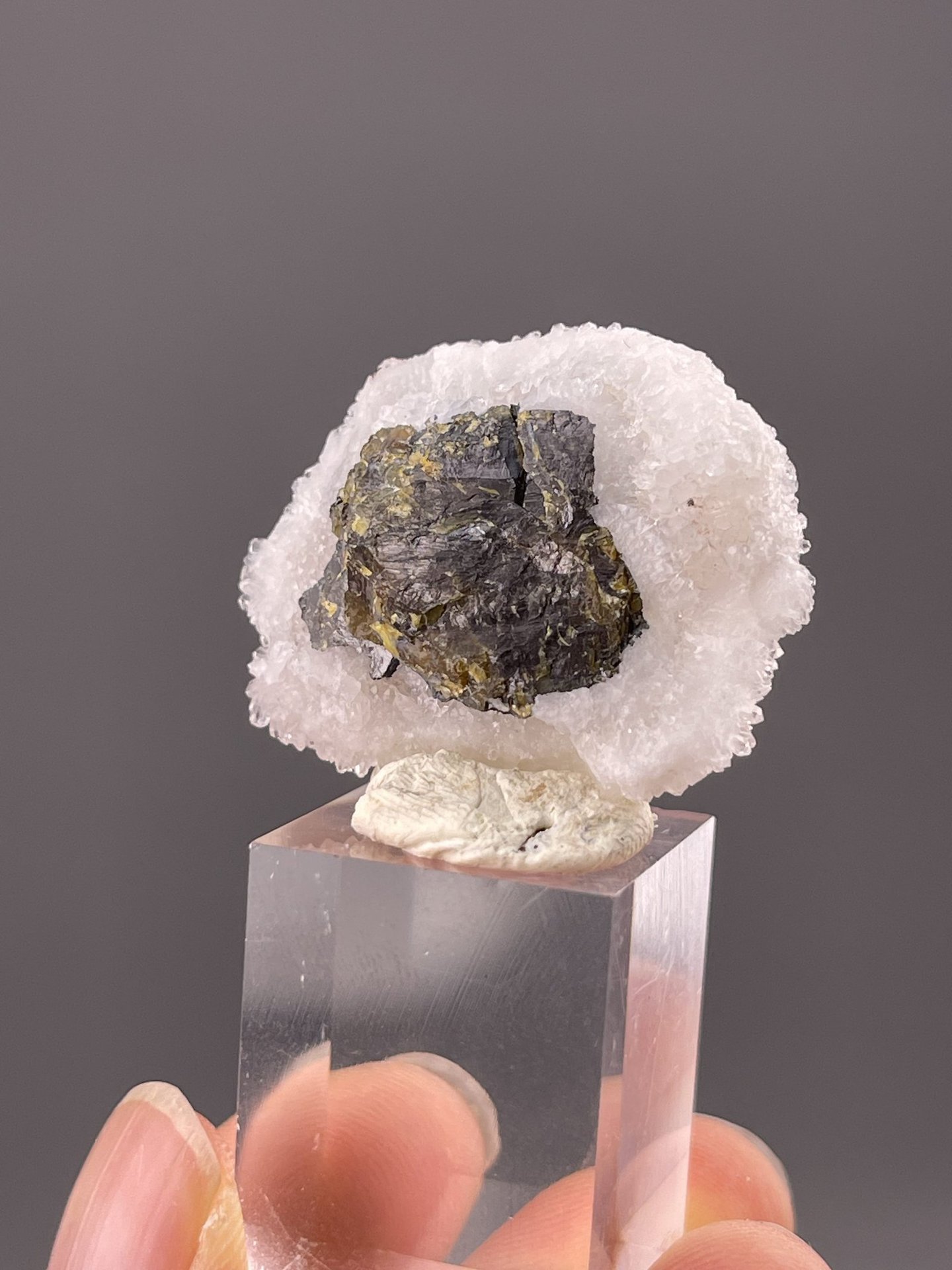 Detail of sphalerite showing metallic luster quality