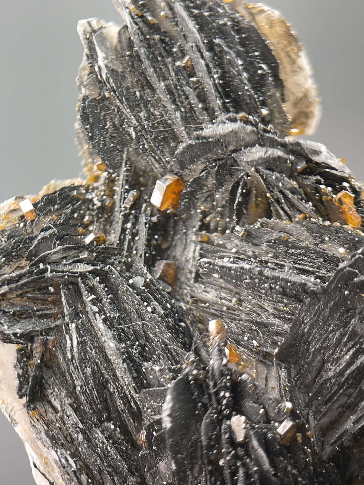 Angled view of Mibladen vanadinite highlighting mineral habit