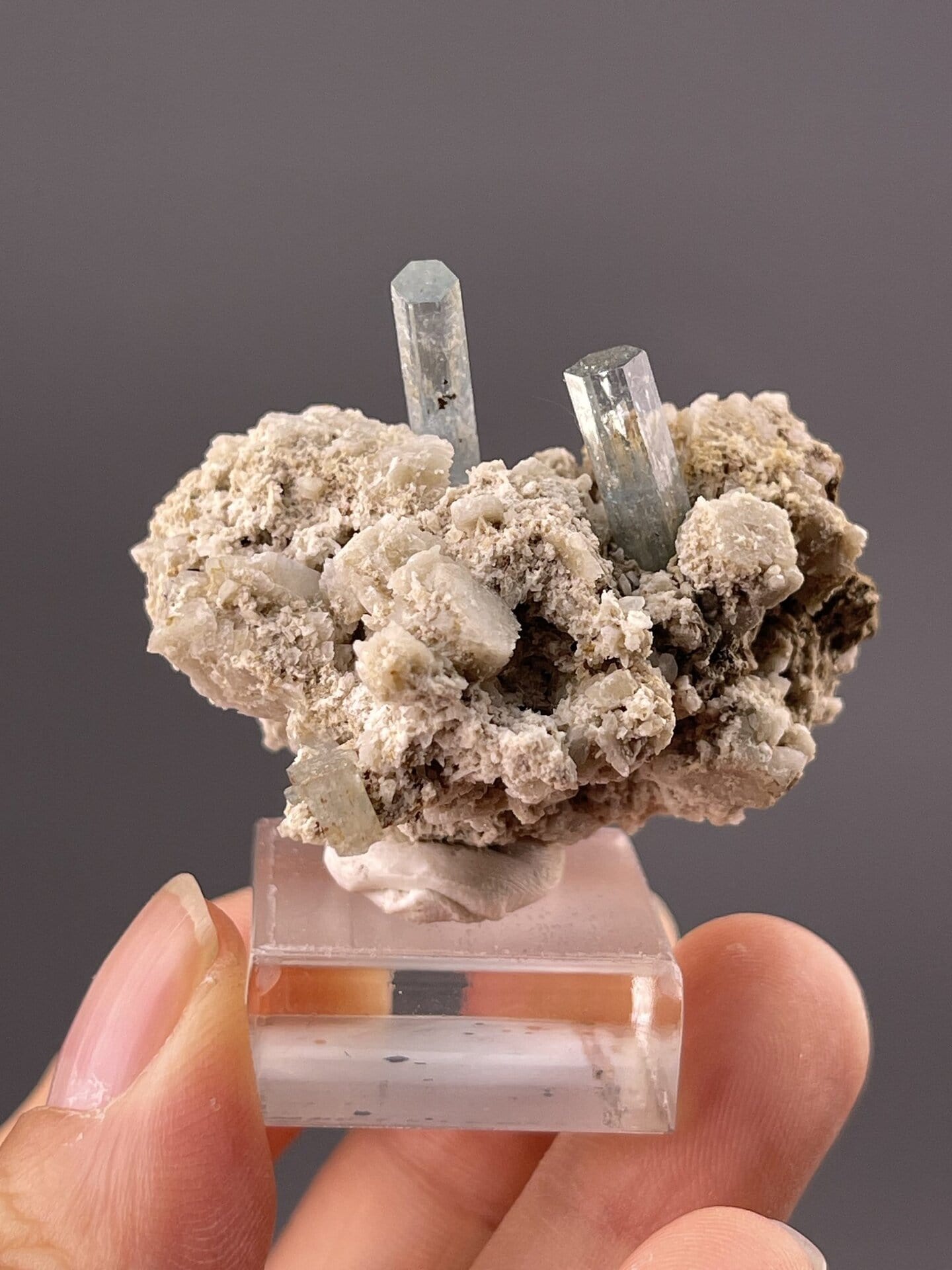 Detail of aquamarine surface showing vitreous luster quality