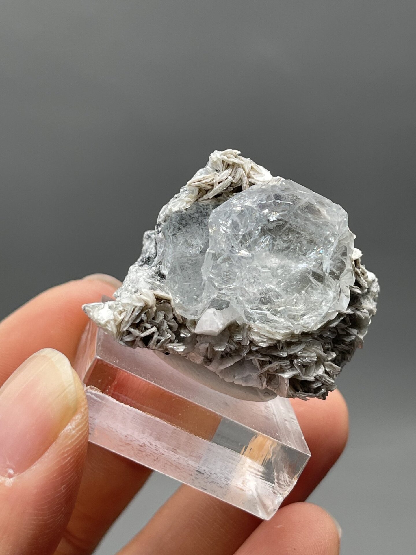 Detail of aquamarine surface showing vitreous luster and blue hue