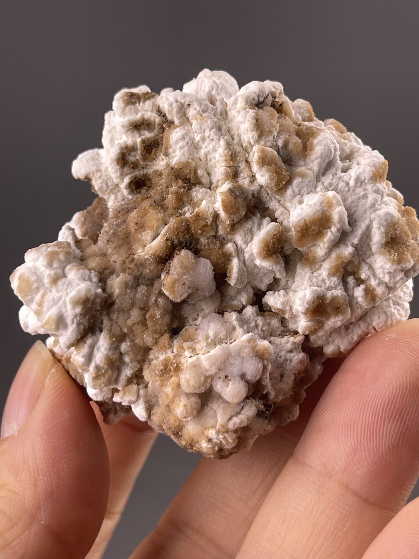 Gypsum Specimen from Guizhou, China – lustre and transparency detail