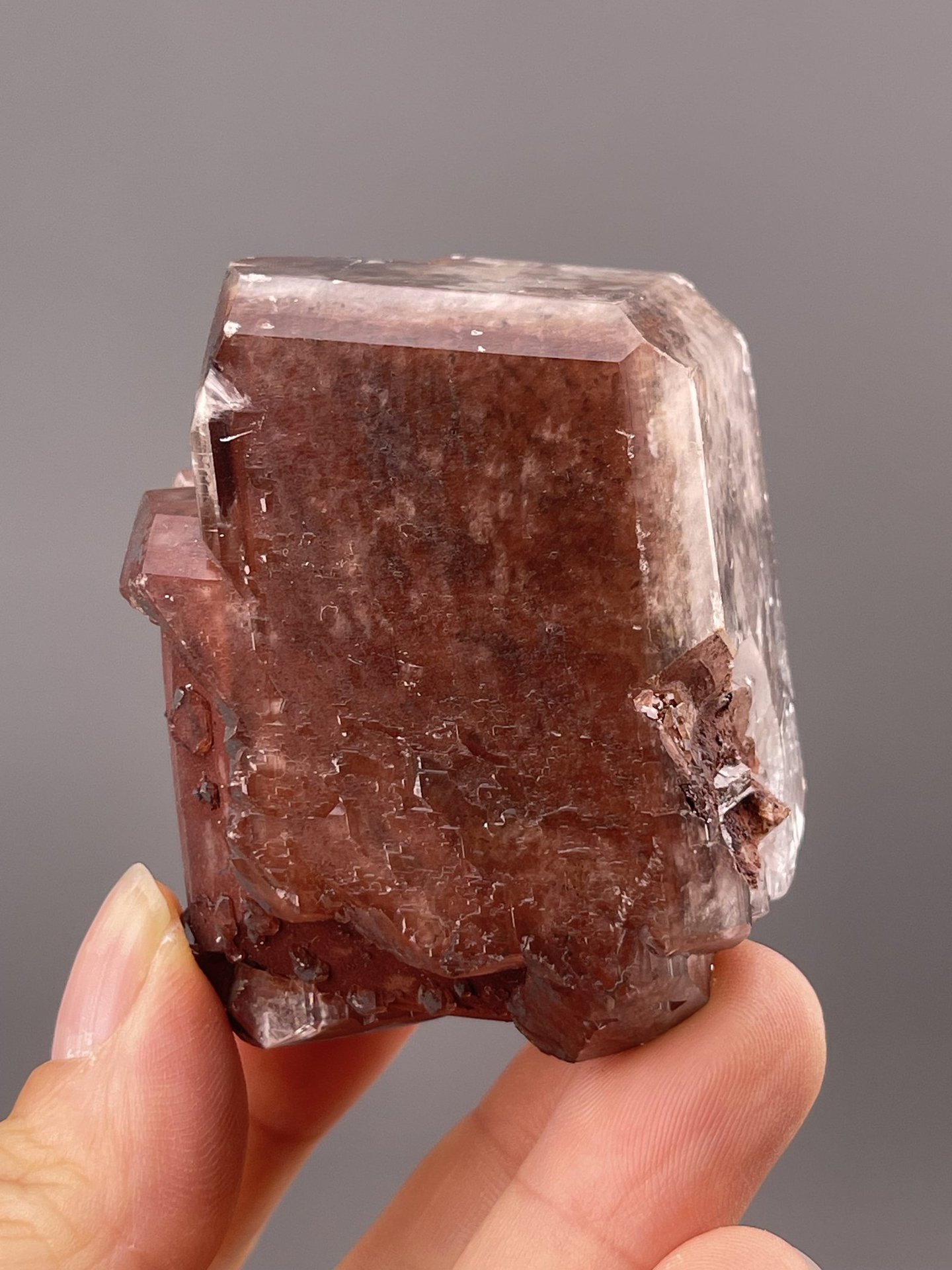 Prismatic Calcite Crystal from Yunnan, China – lustre and transparency detail