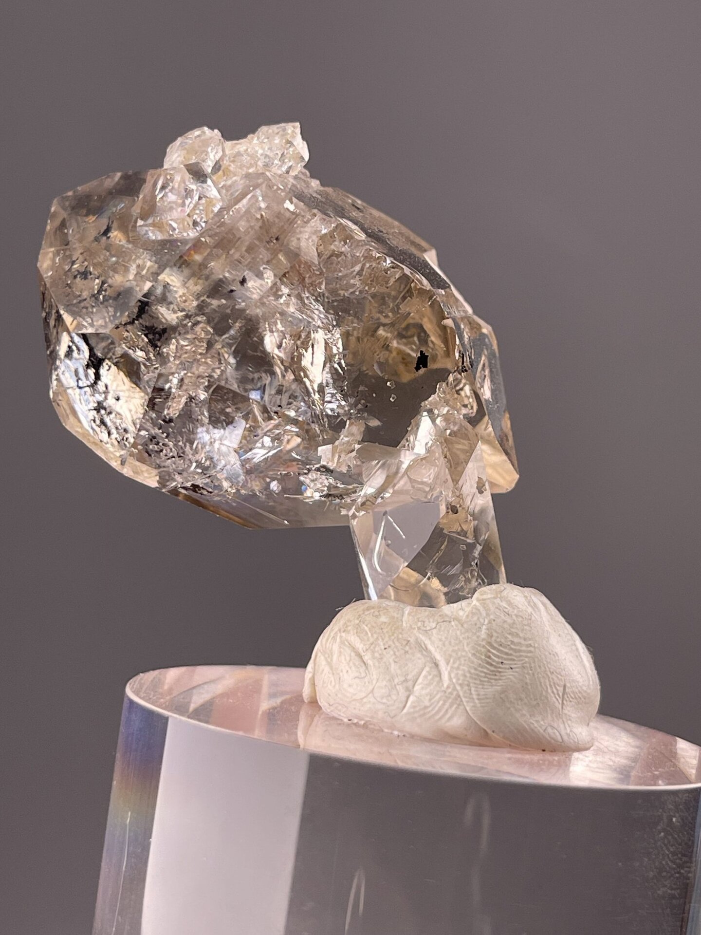 Detail of quartz crystal body showing water-clear transparency