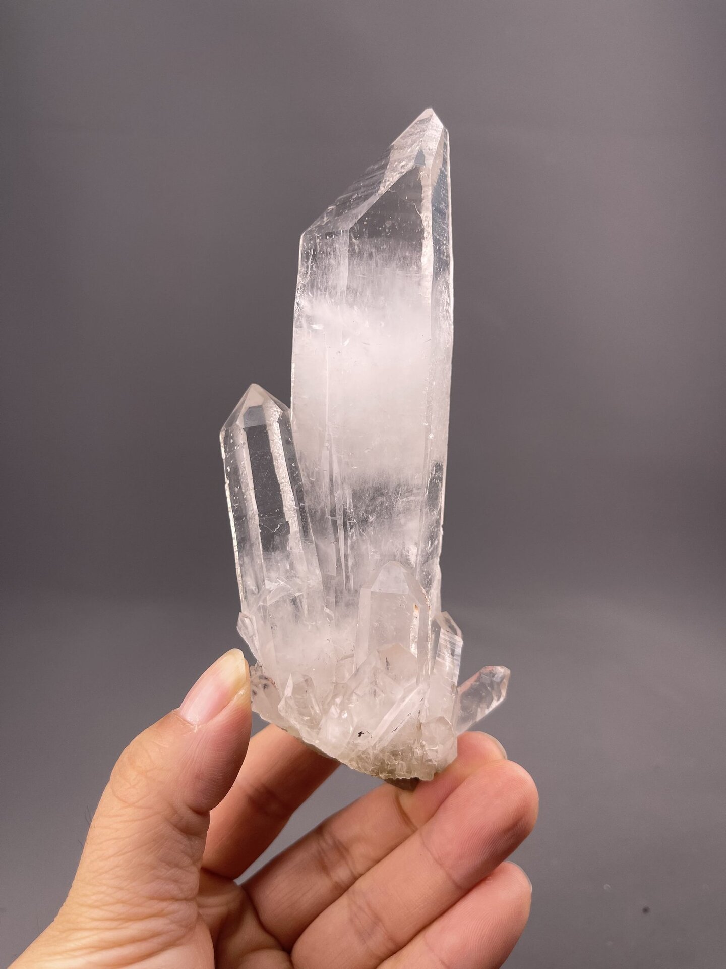 Himalayan Quartz Crystal from Parvati Valley, Pakistan – side profile