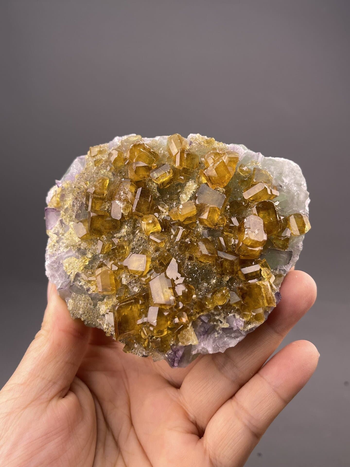 Close-up of tabular barite crystals, Dexing Copper Mine, Jiangxi