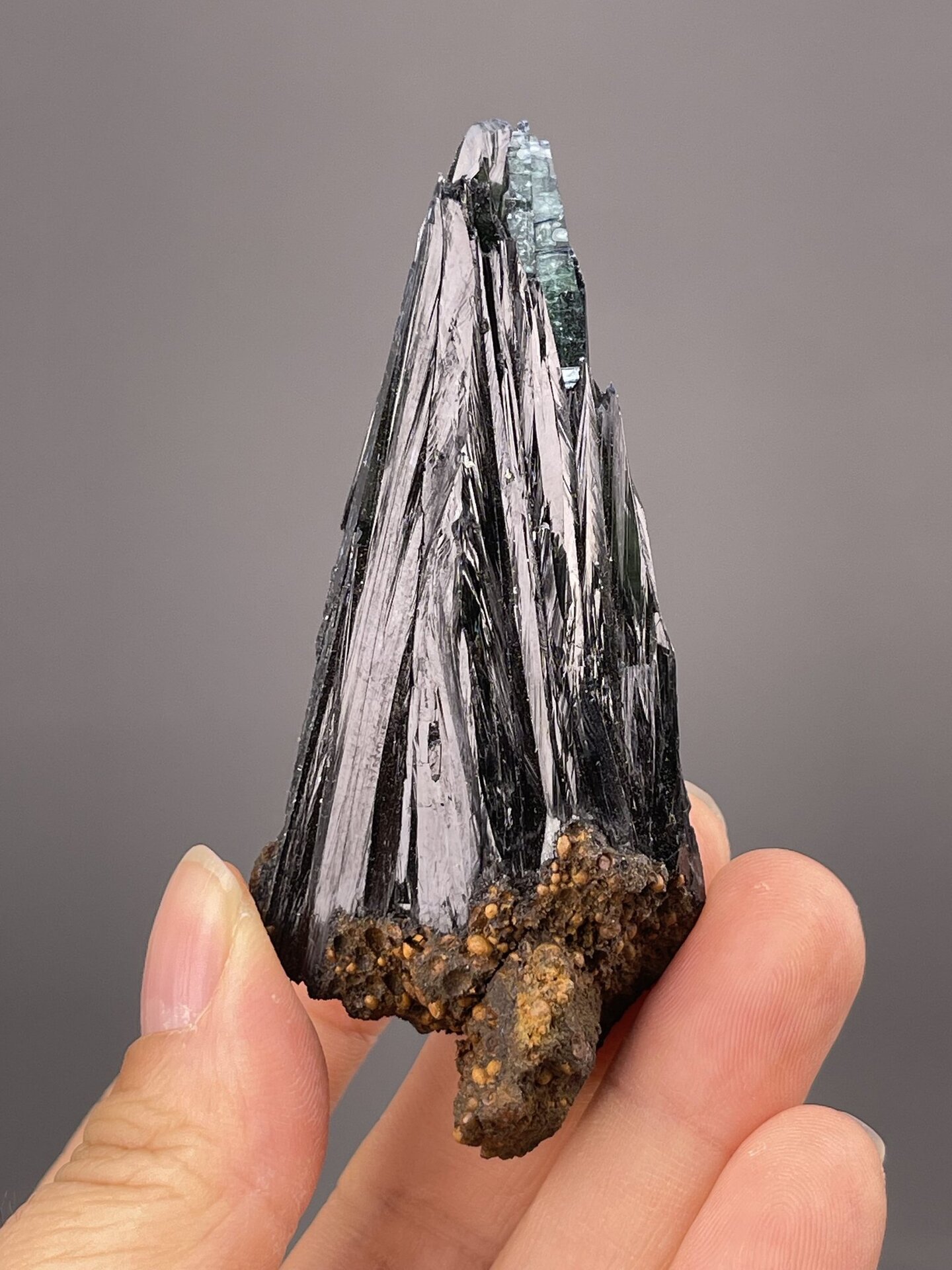Gray-black hematite with brilliant metallic luster, Brazil, 1.8 g
