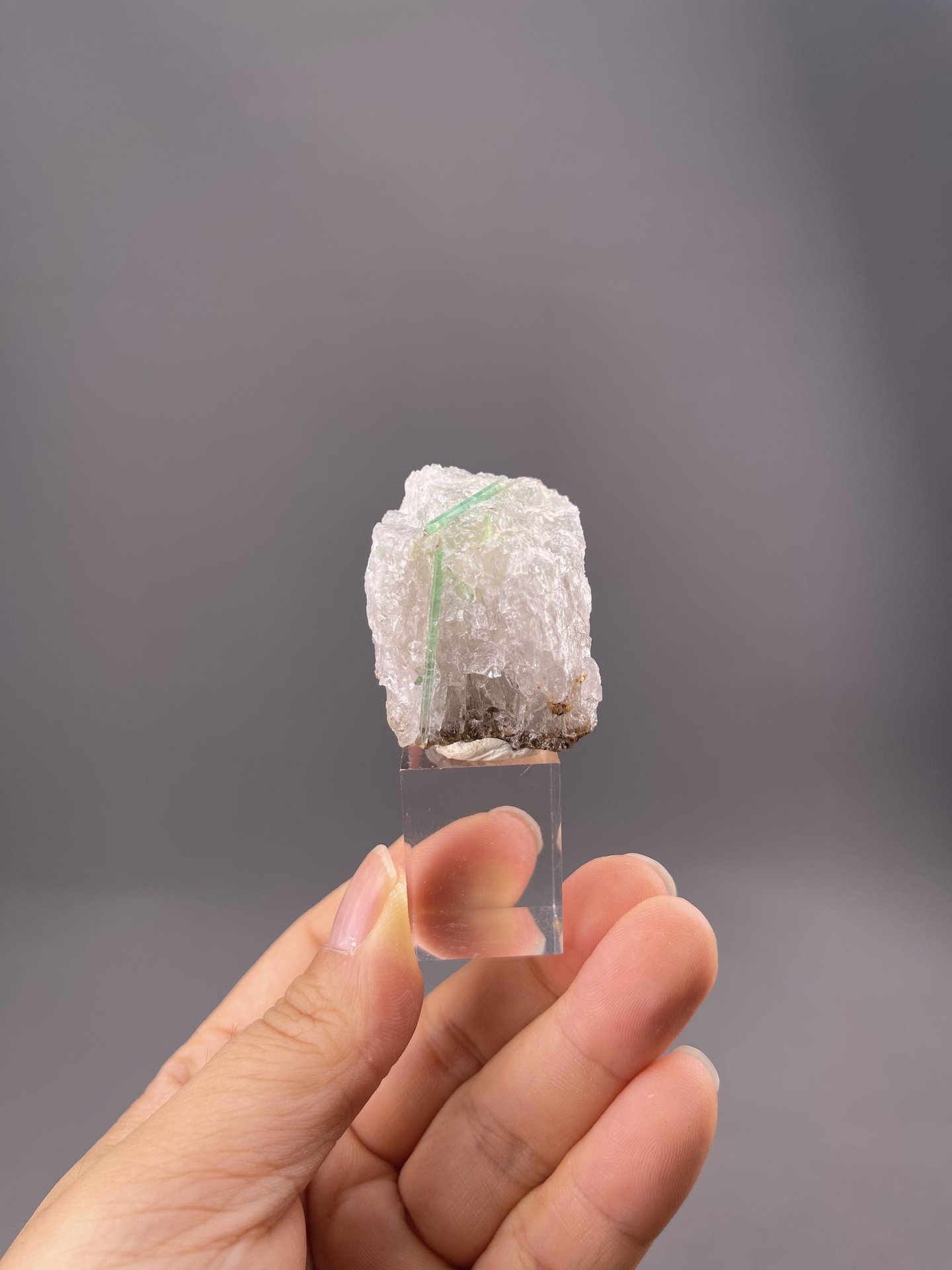 Emerald Crystal – Columnar Form – Dachang Mine, Nandan, Guangxi