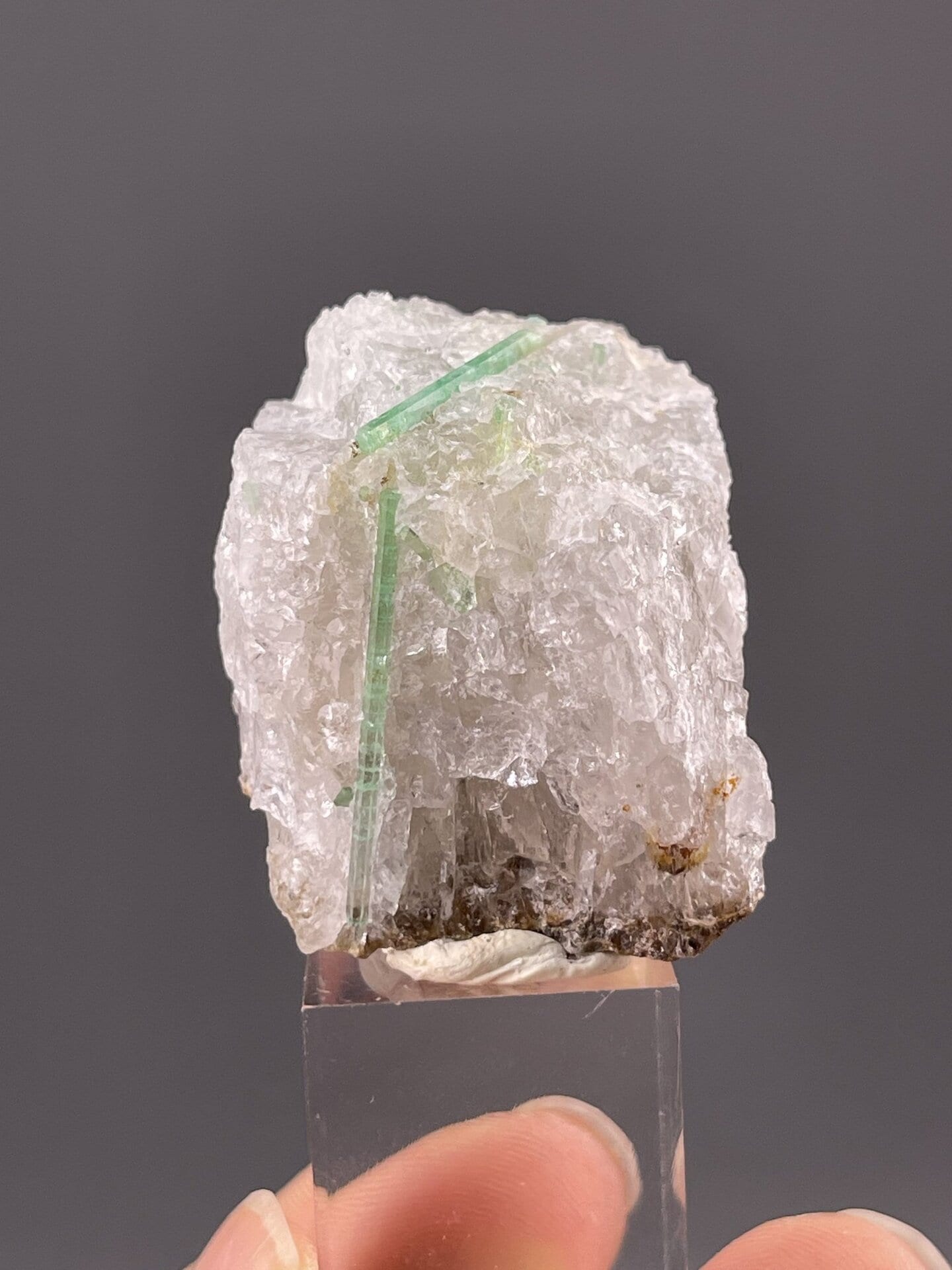 Front view of emerald, 13×12×11 mm, Dachang Mine Nandan Guangxi
