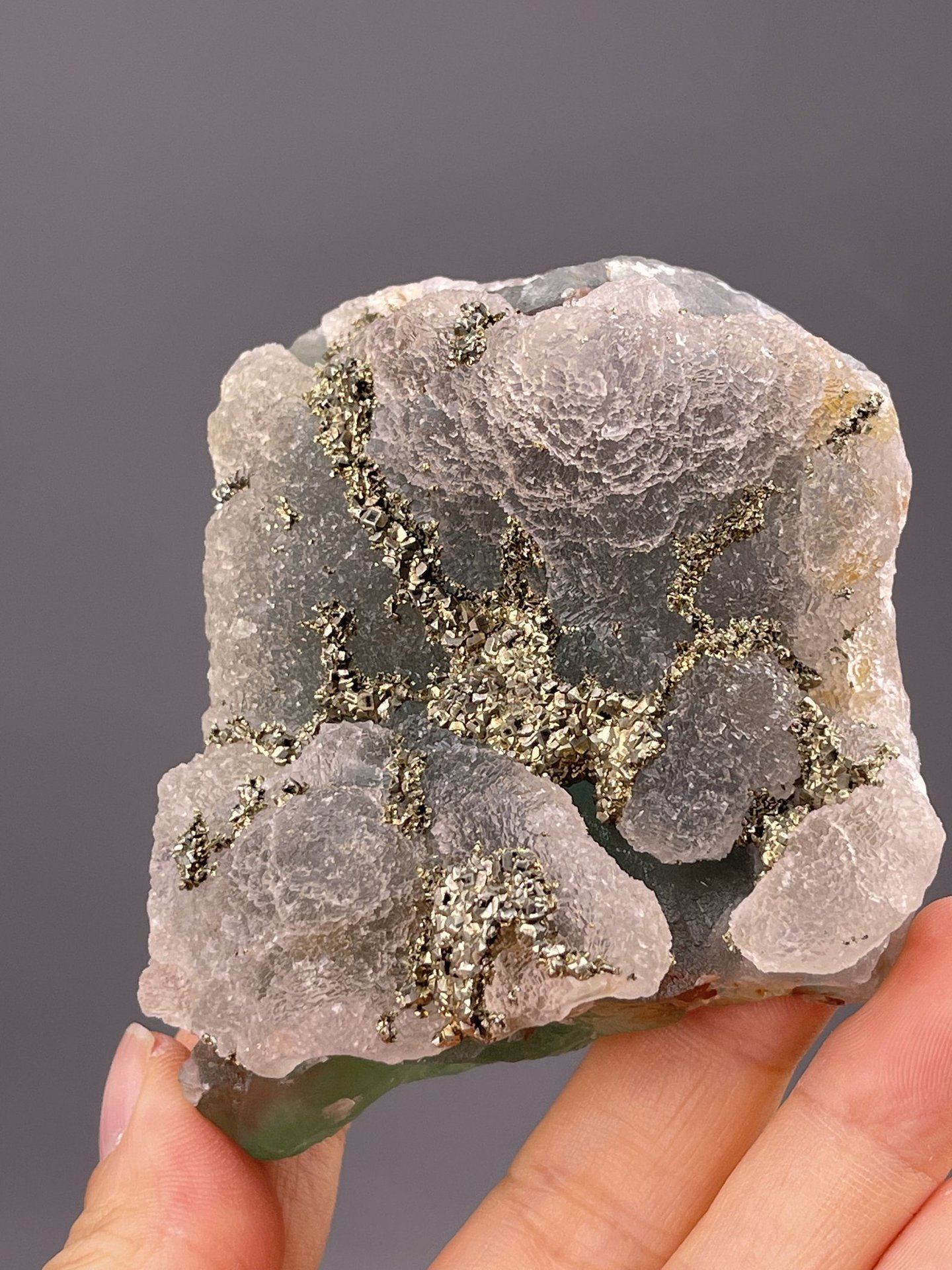 CaF₂ isometric fluorite, Mohs 4, translucent green, Jiangxi China