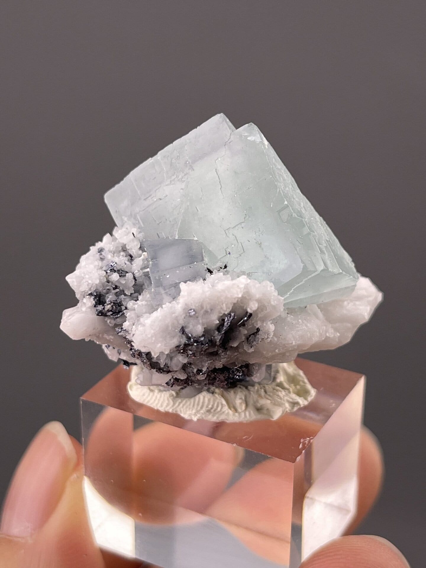 Detail of quartz surface showing green colour and vitreous luster