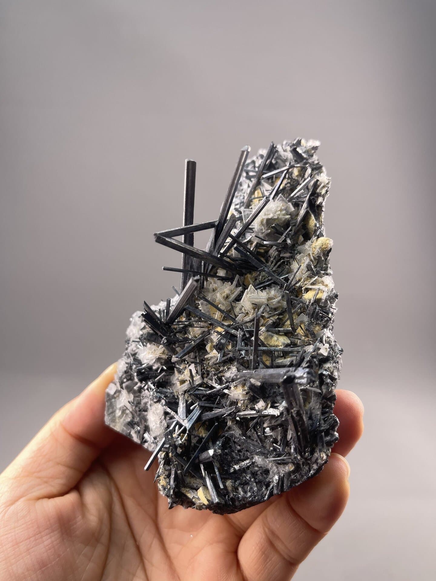 Stibnite Acicular Cluster from Lengshuijiang Mine, Hunan – close-up of crystal surface