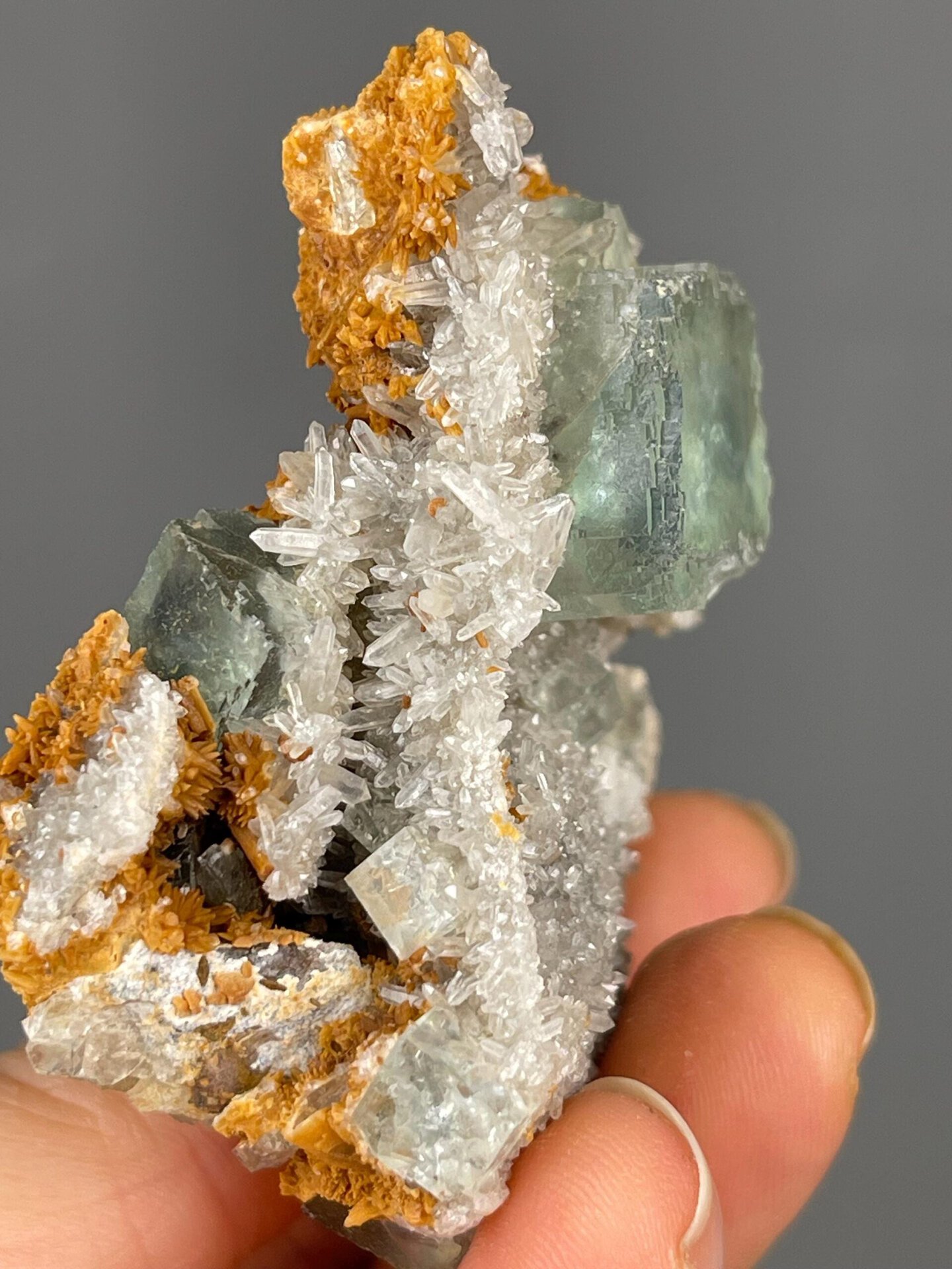 Back view of fluorite calcite specimen