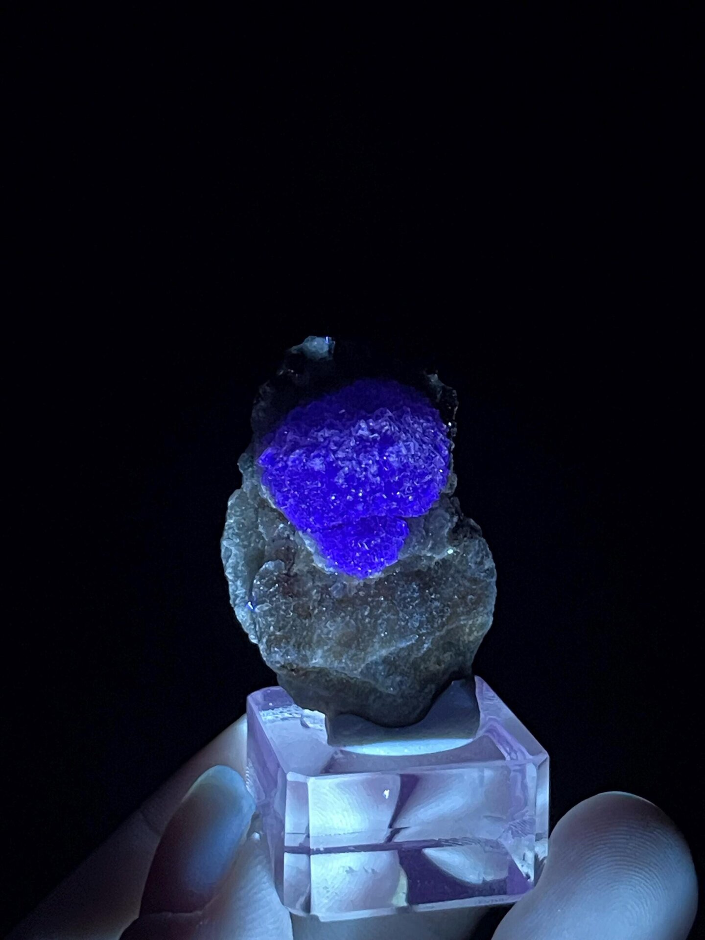 Scale reference of bayberry-form fluorite from Jiangxi
