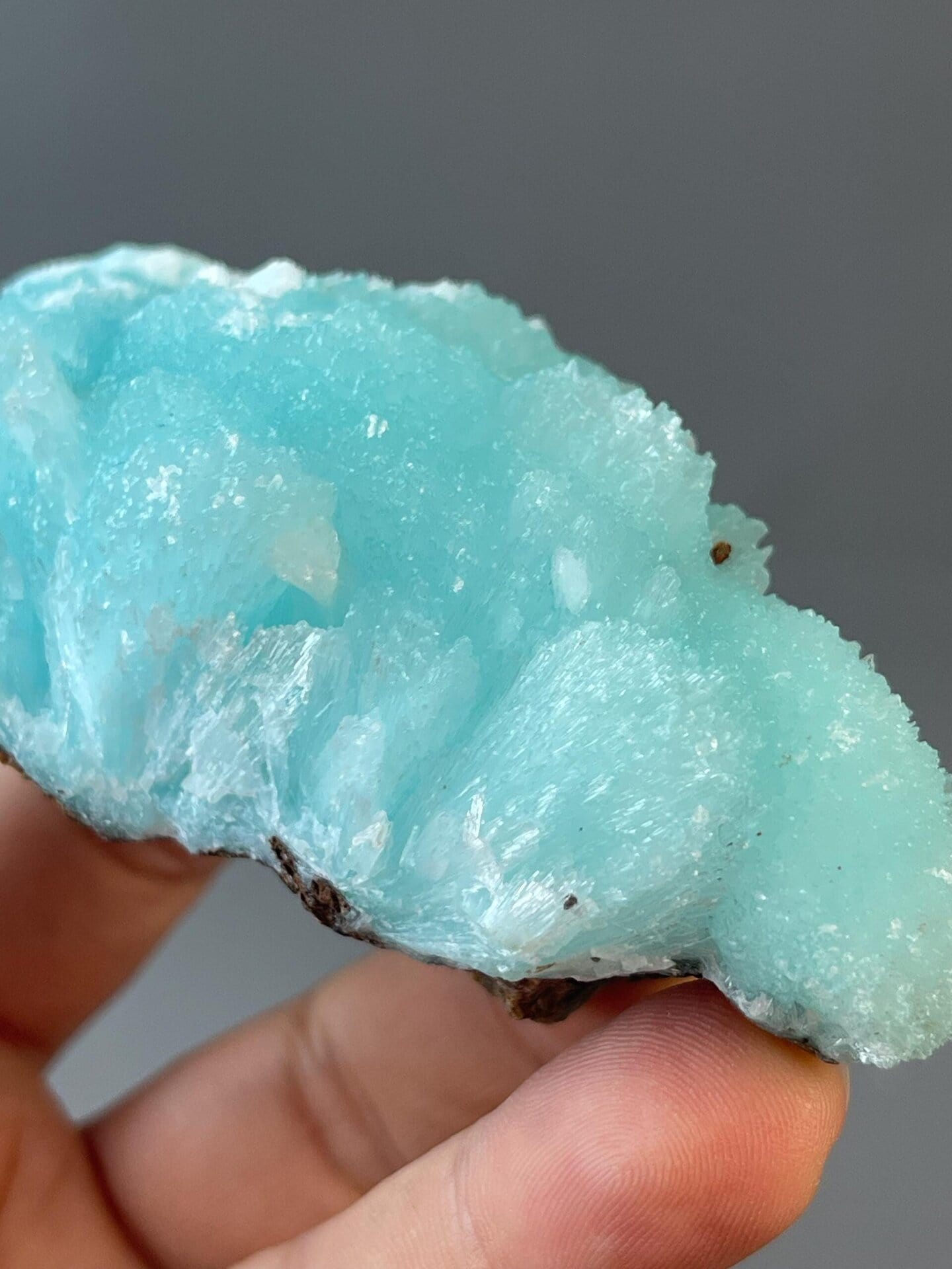 Back view of azurite cloud formation base