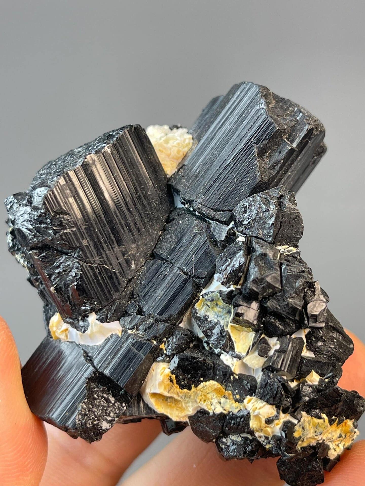 Black tourmaline X cluster, 3.71 oz, vitreous to resinous luster