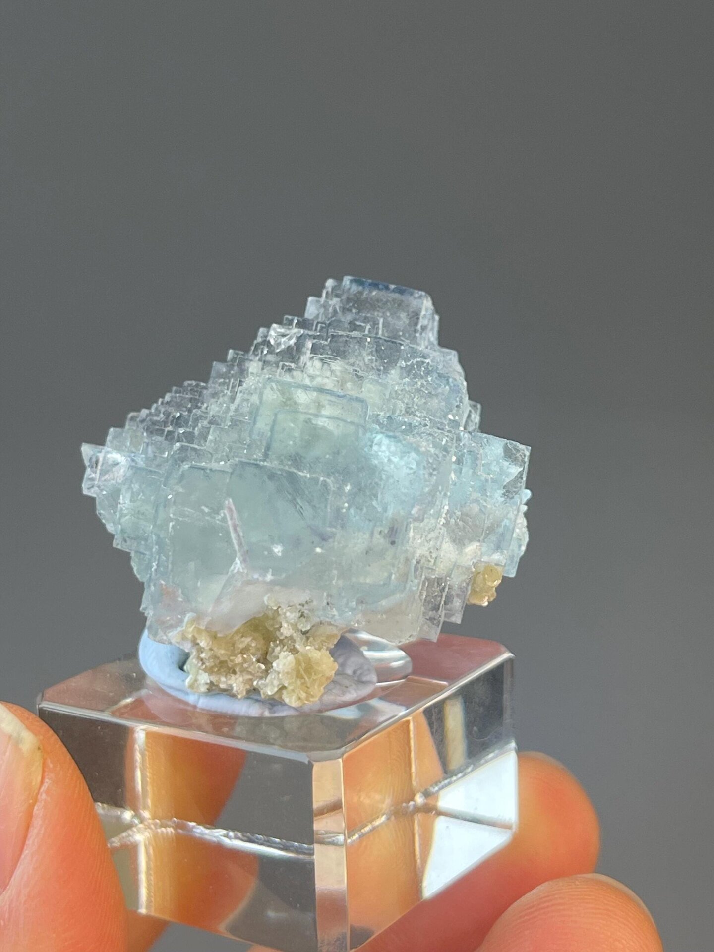 Sky blue fluorite on dolomite measuring 1.4×1.3×1.2 inches