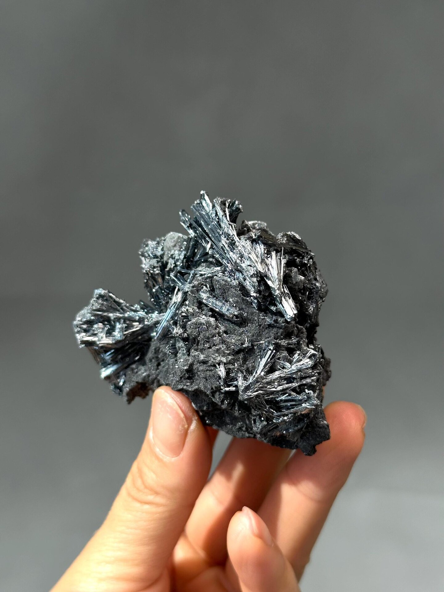 Side view of stibnite blade cluster Hunan