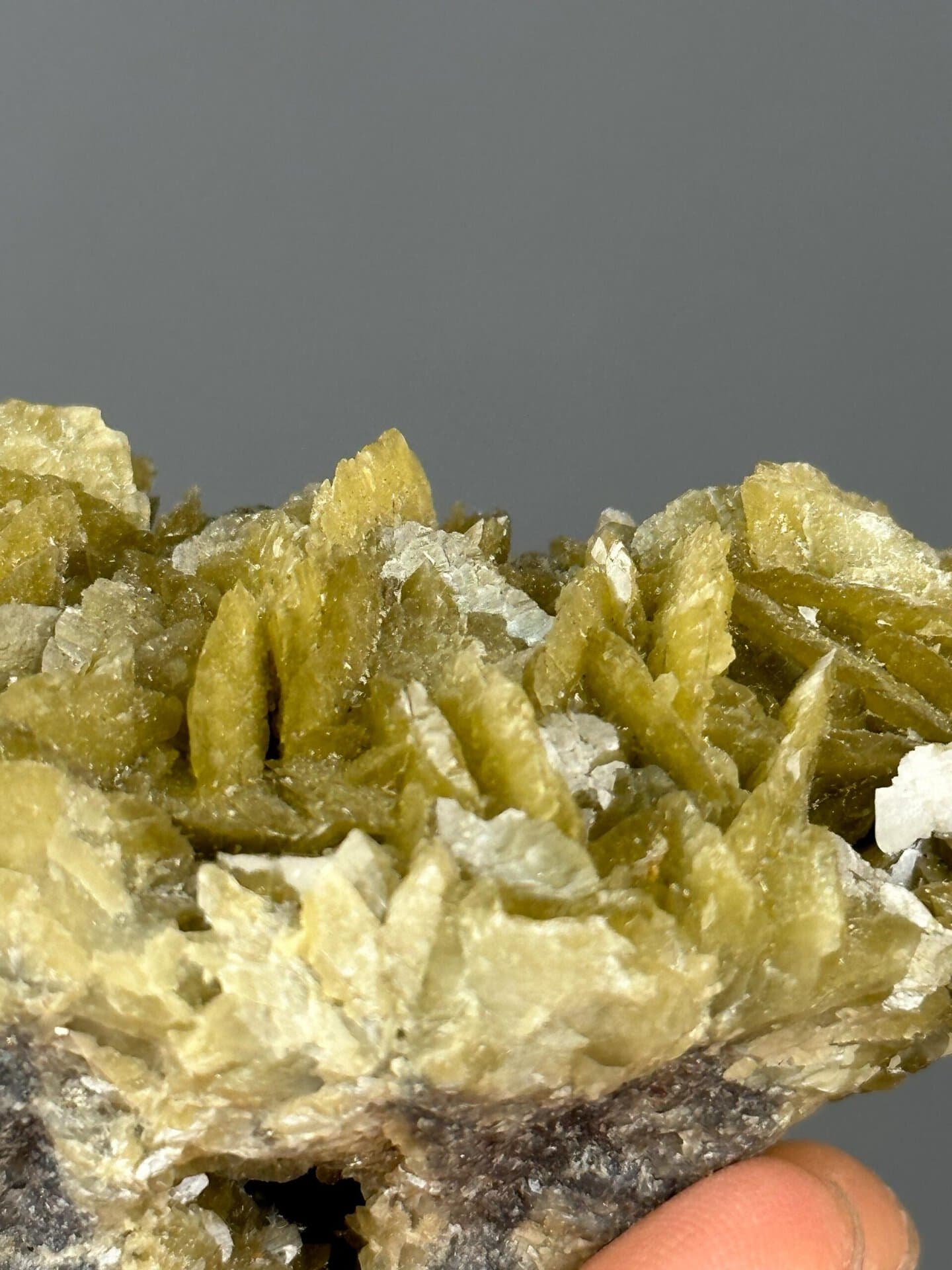 Siderite on dolomite matrix Guizhou specimen