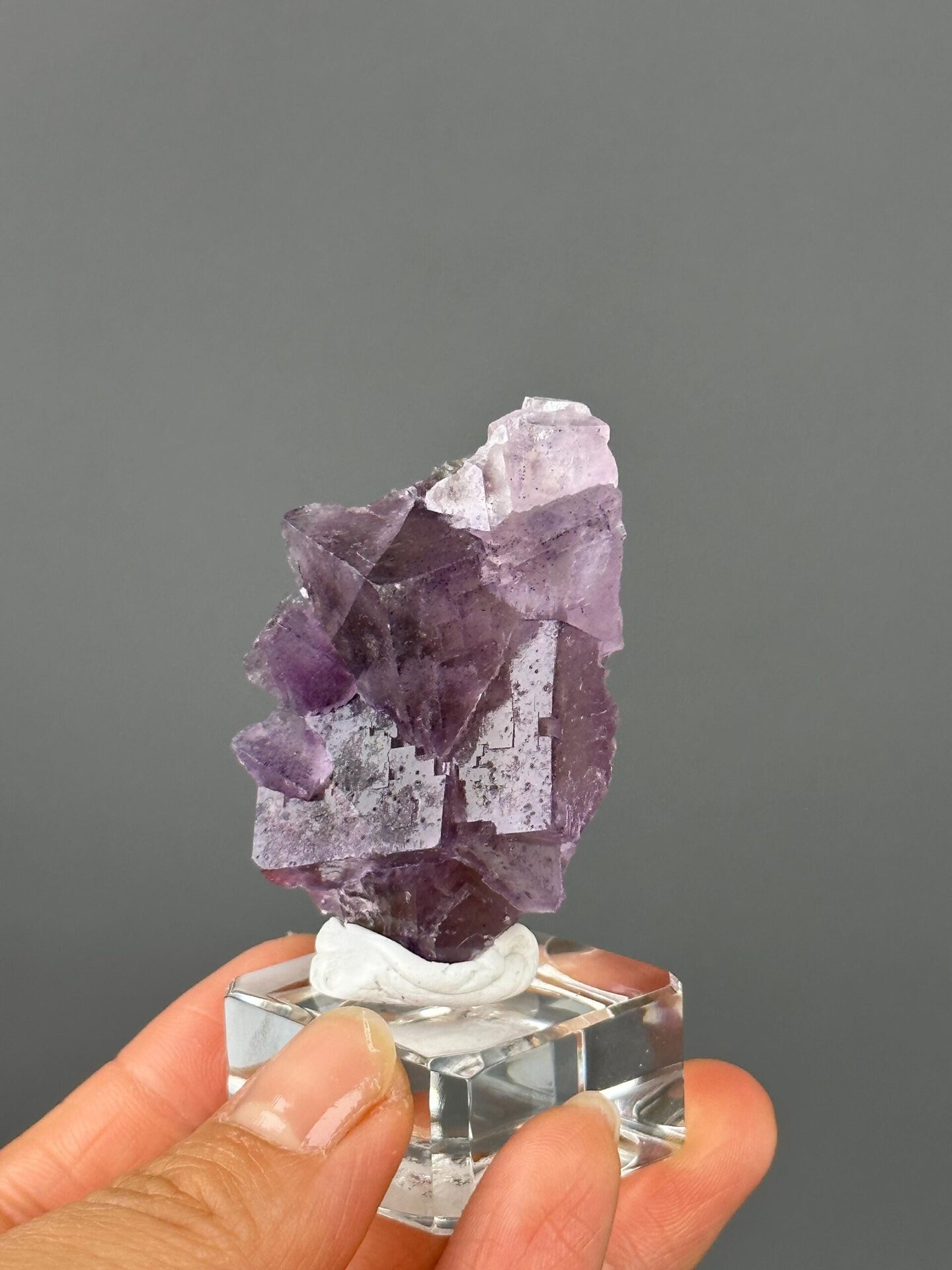 Purple twin fluorite Yaogangxian scale reference