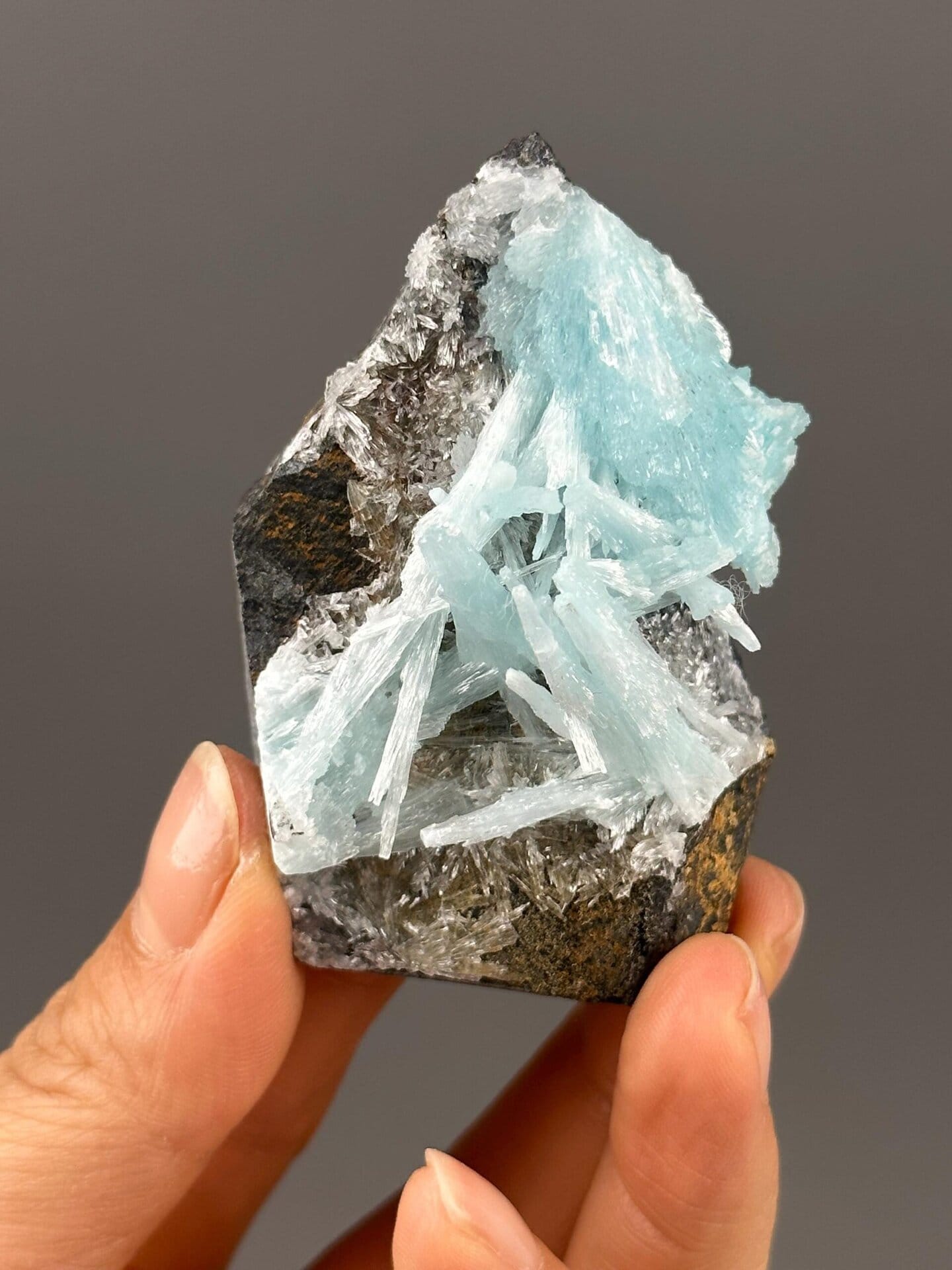 Blue hemimorphite overhead top-down view