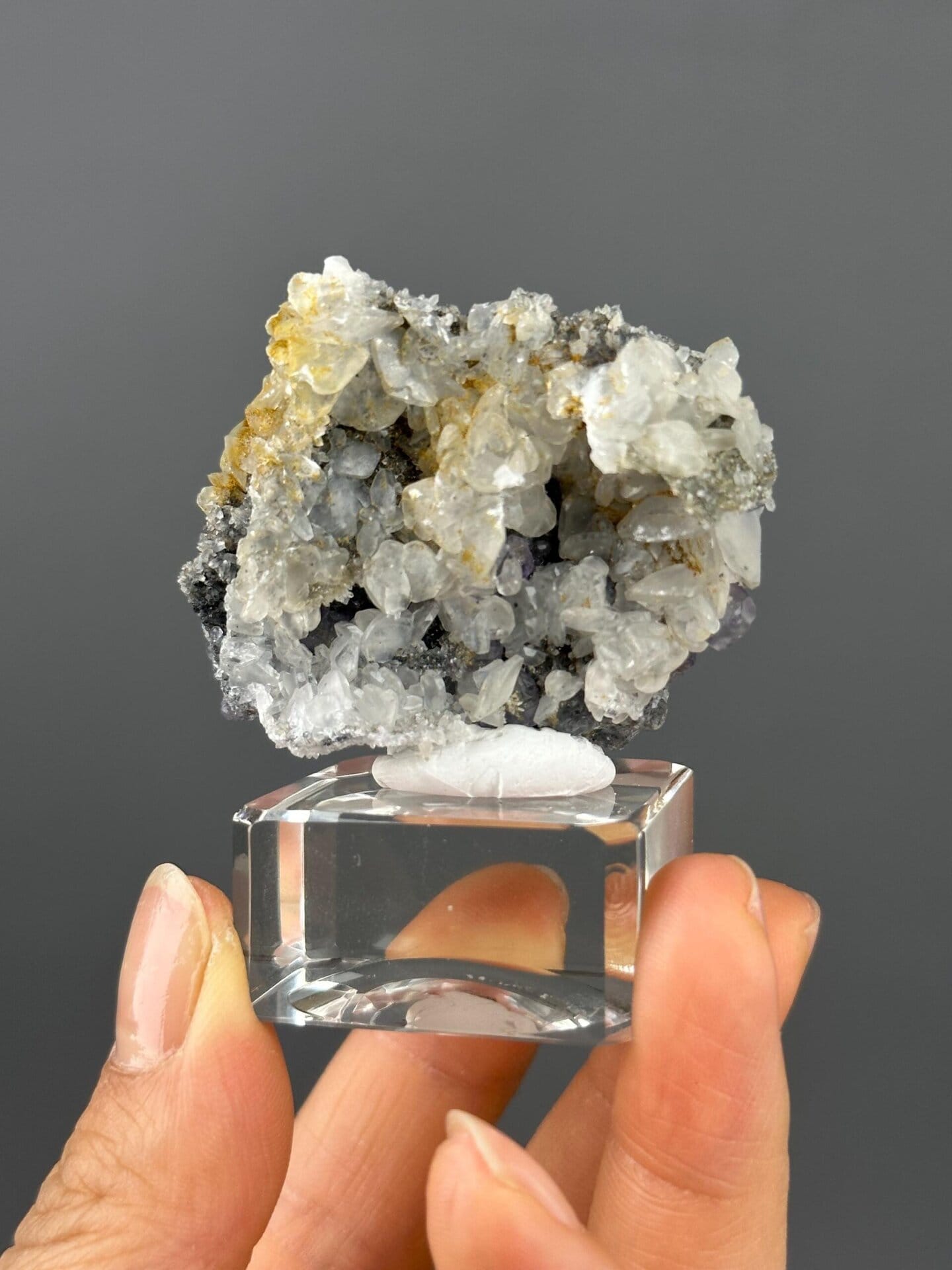 Fluorite specimen