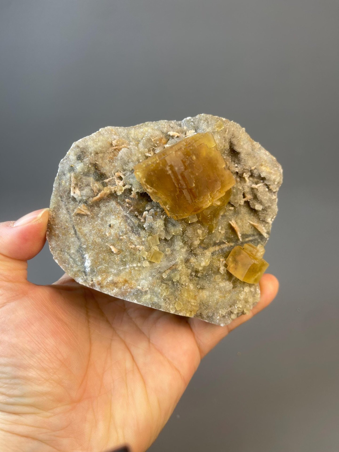 Anhui golden fluorite, 18.34 oz, vitreous luster
