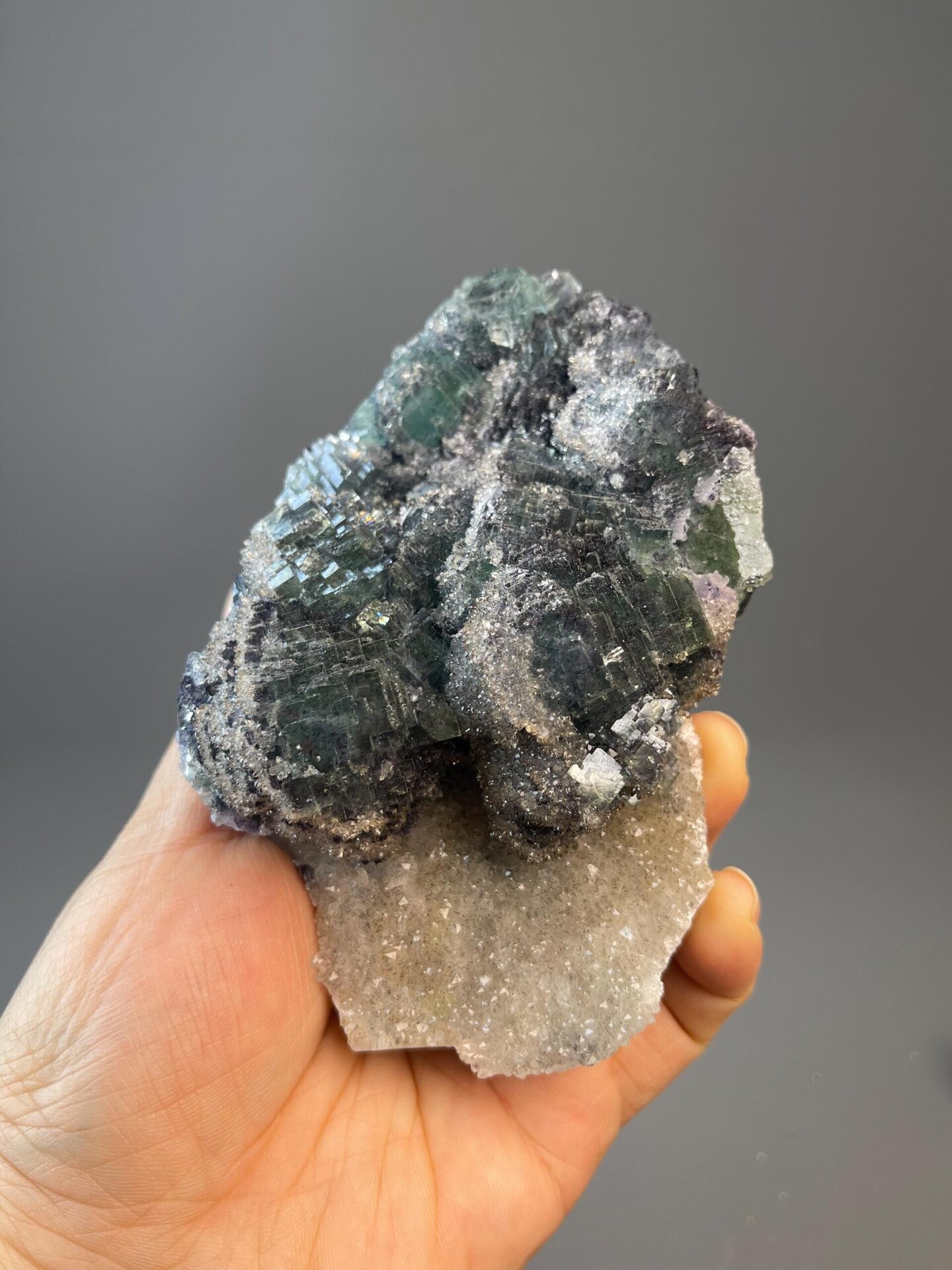 Botryoidal CaF₂ fluorite with deep forest green color