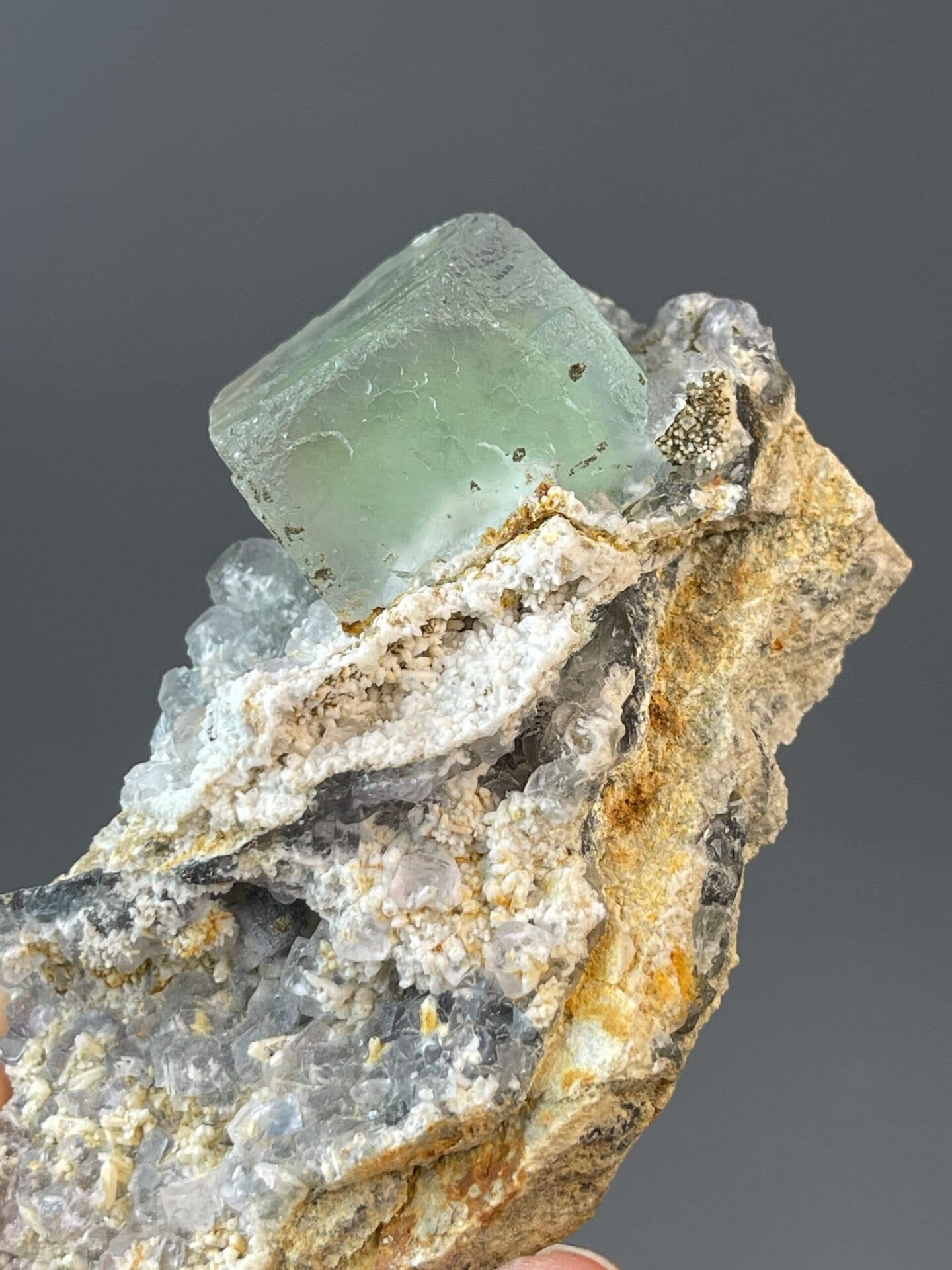 Green CaF₂ fluorite with single dominant cubic crystal habit