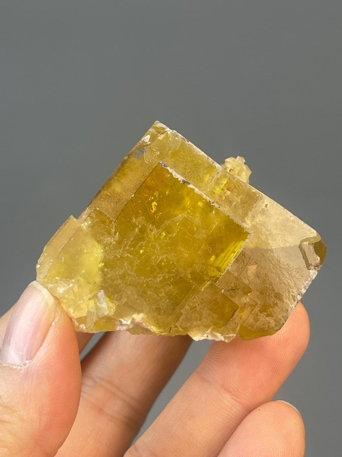 Yellow fluorite cubic crystal from Beijing region, China