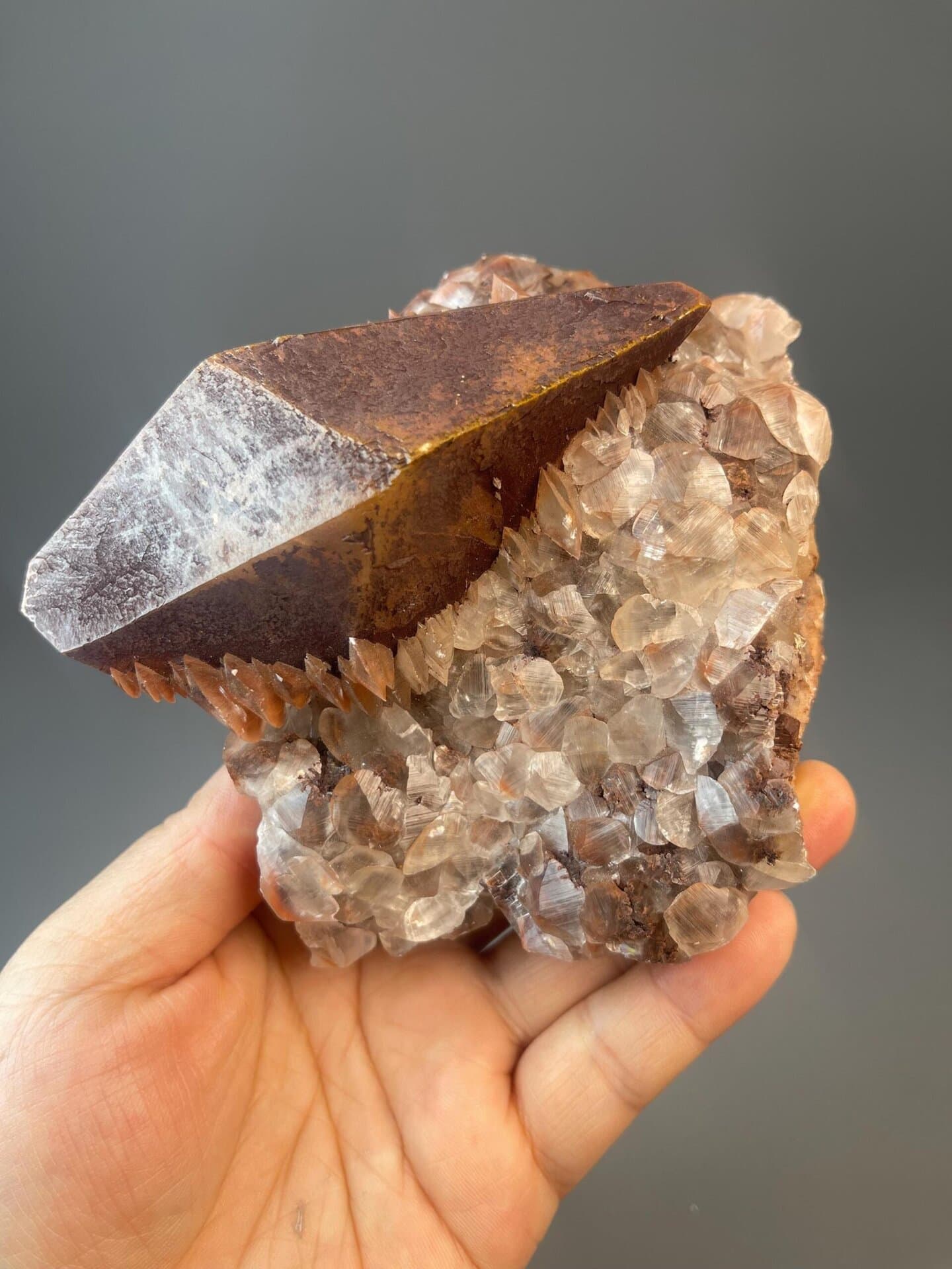 Red calcite with octahedral crystal habit from Daye, Hubei