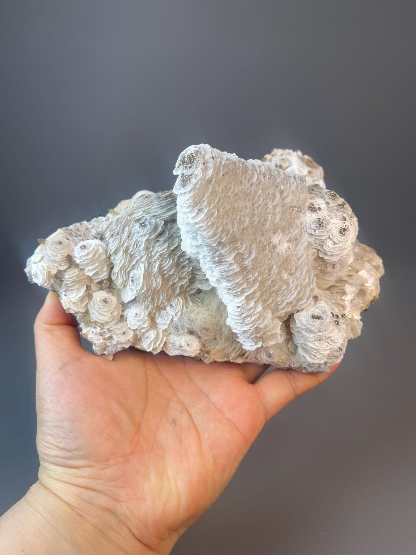 CaCO₃ trigonal calcite in rare petal or floral crystal habit