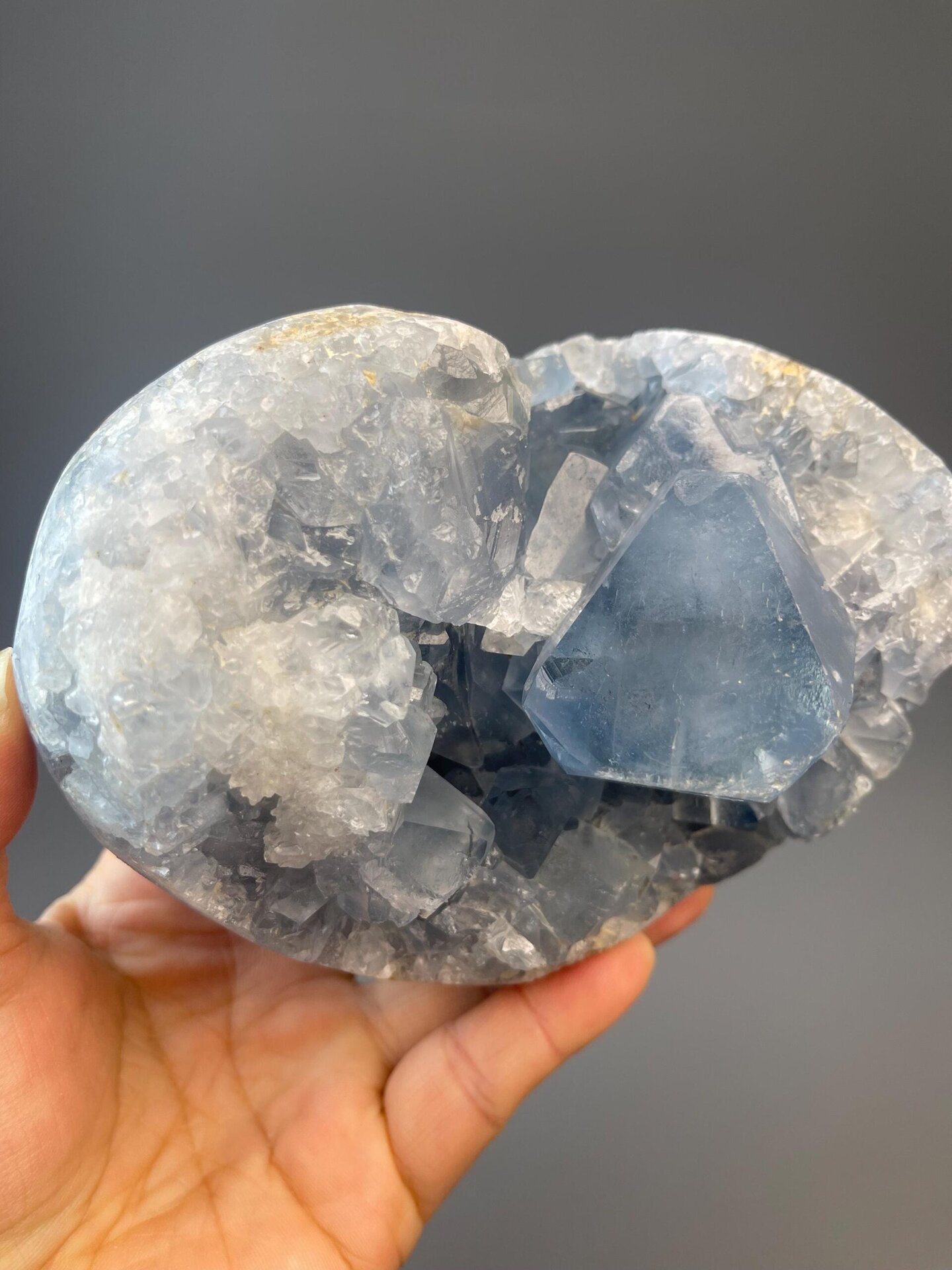 Celestite carved heart with strontium sulfate crystal structure