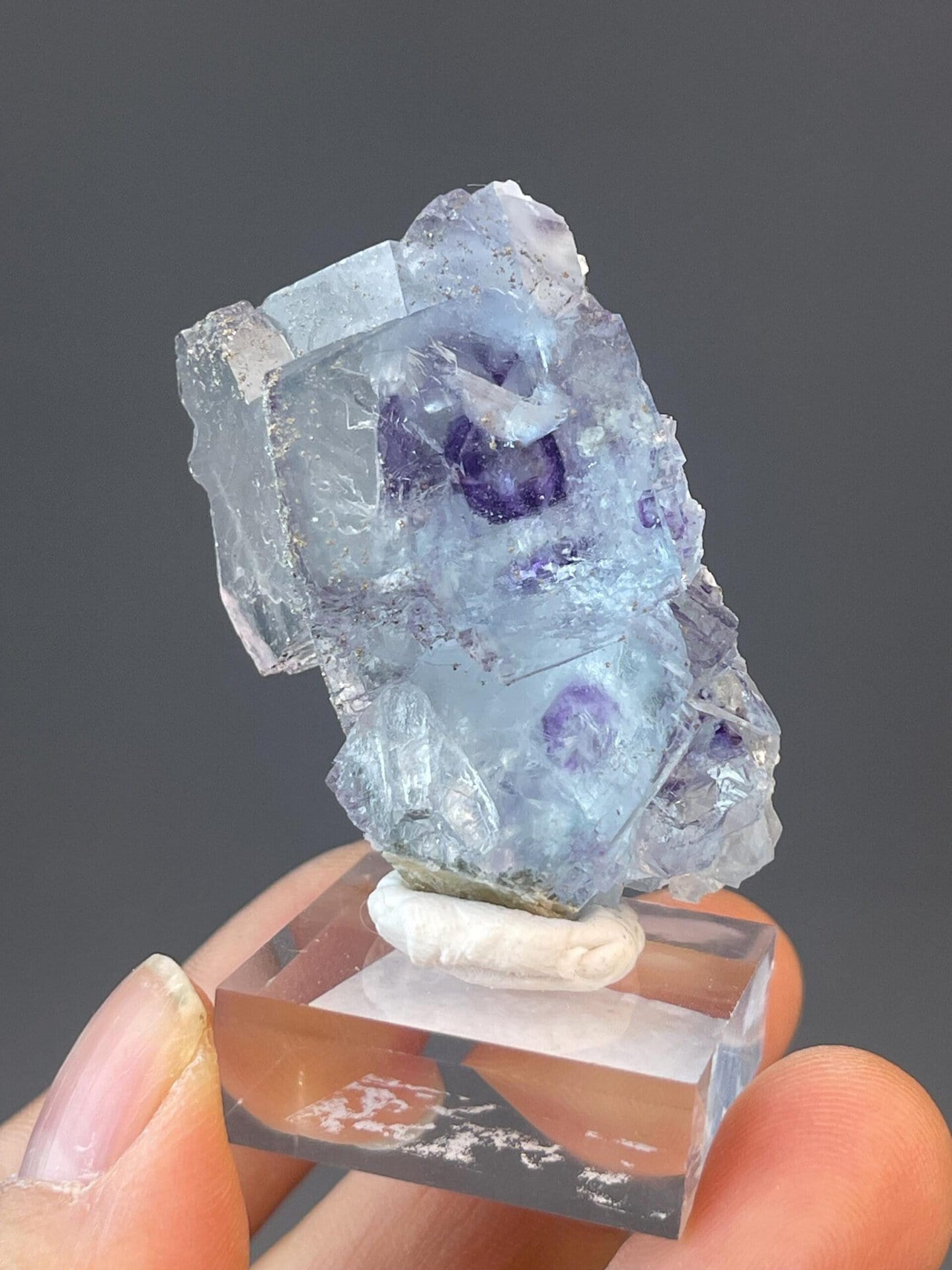 Phantom fluorite with pyrite from Yaogangxian mine, Hunan, China