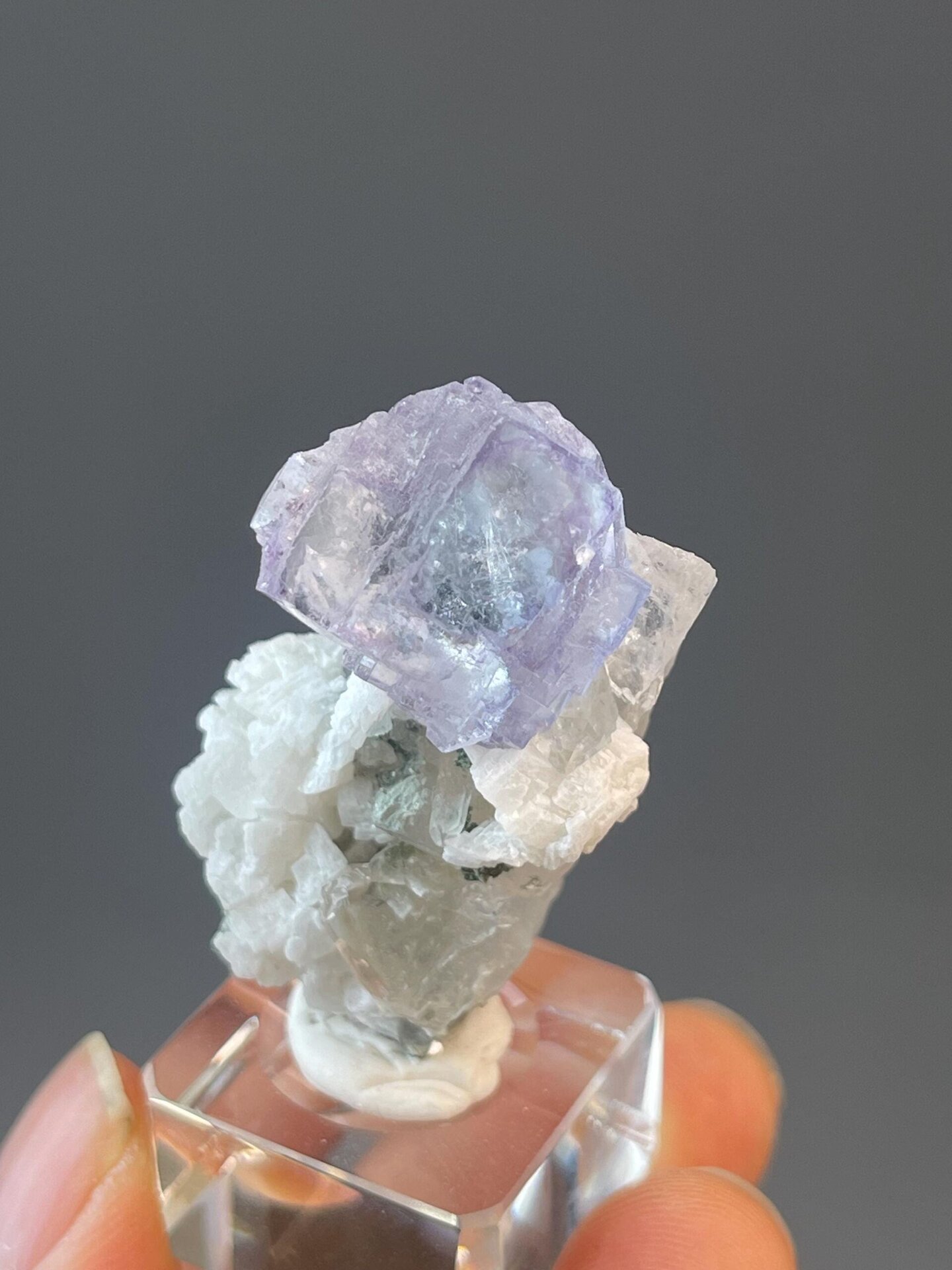 Blue rose fluorite with quartz from Yaogangxian, Hunan, China