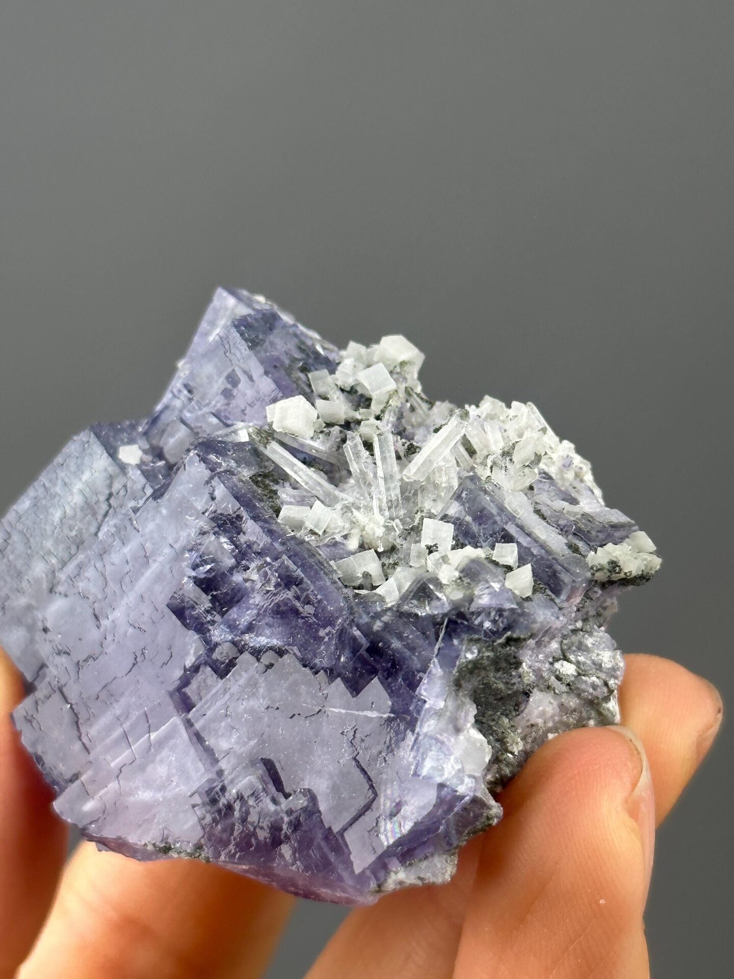 CaF₂ cubic fluorite, Mohs 4, deep purple twinned, Yaogangxian, 3.53 oz