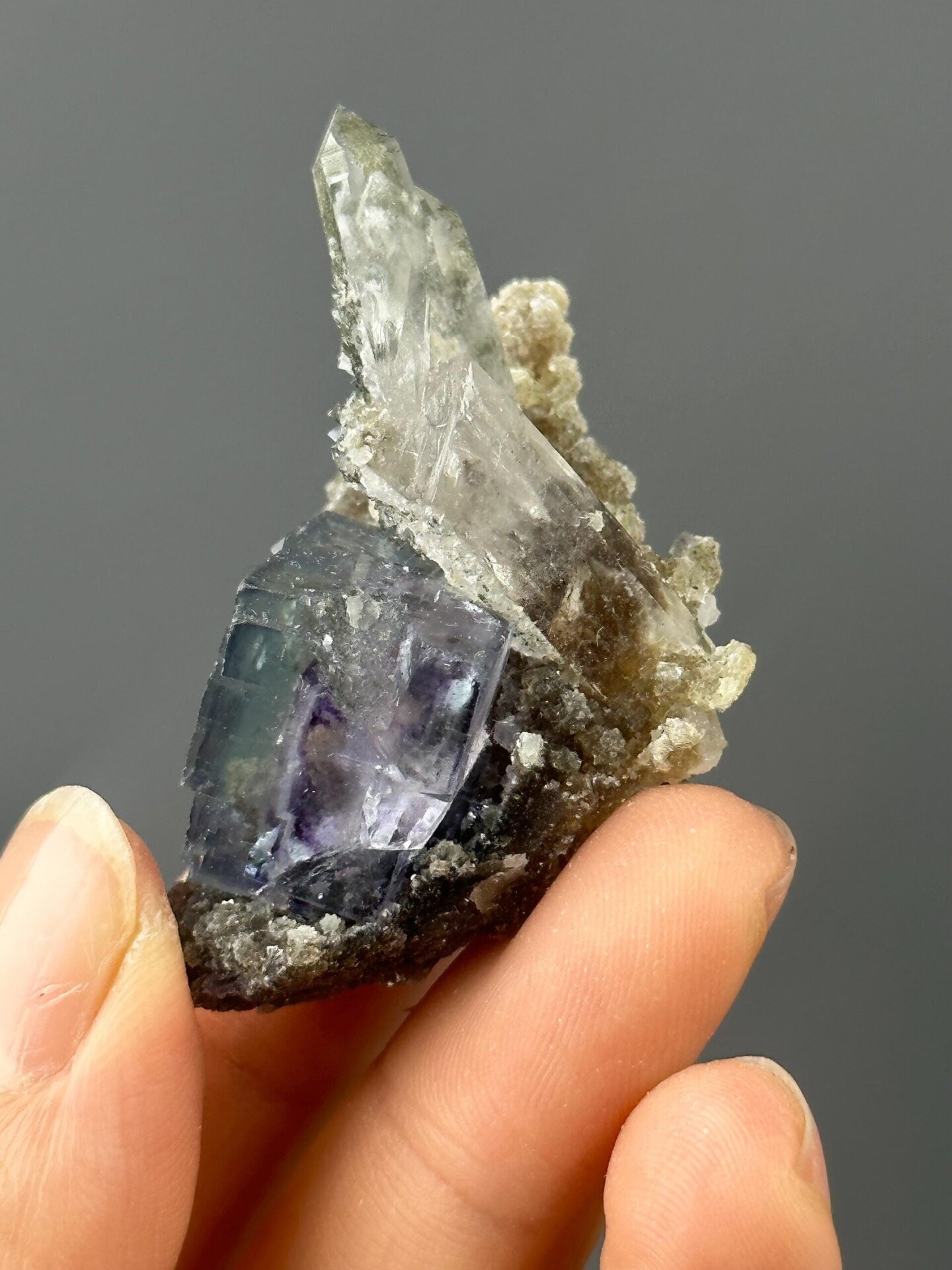Back view of step-form phantom fluorite, Yaogangxian Mine