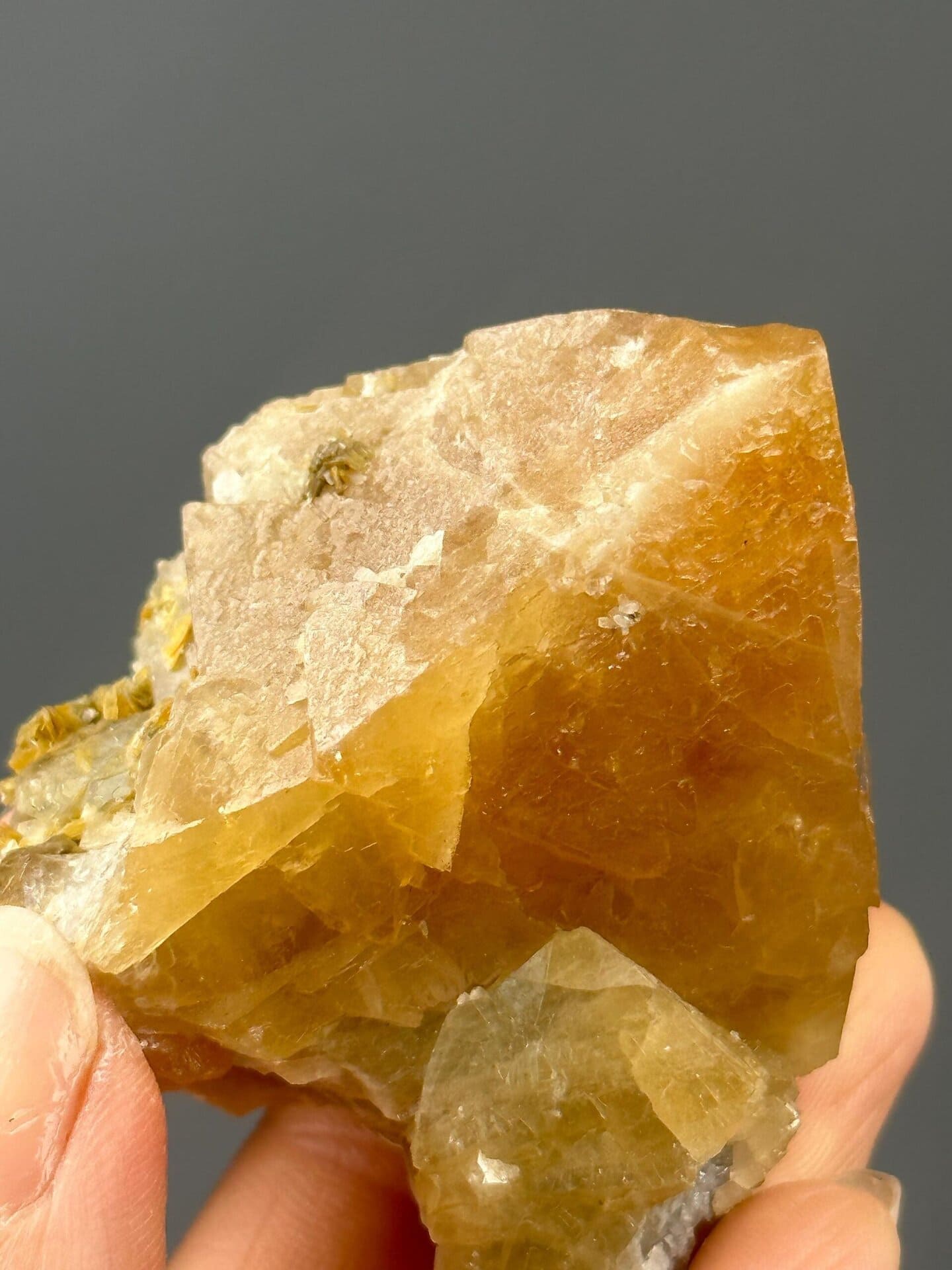 Close-up of orange scheelite showing adamantine luster