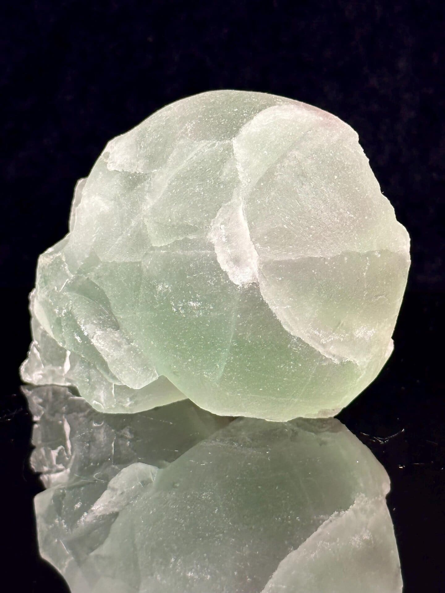 CaF₂ cubic green fluorite, Mohs 4, skull geode, 20.18 oz