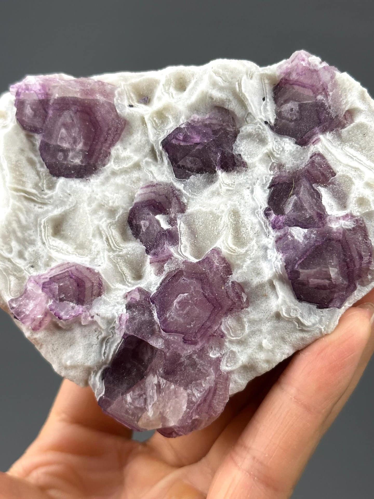 CaF₂ cubic fluorite, Mohs 4, purple banded lollipop, Zhejiang, 12.7 oz