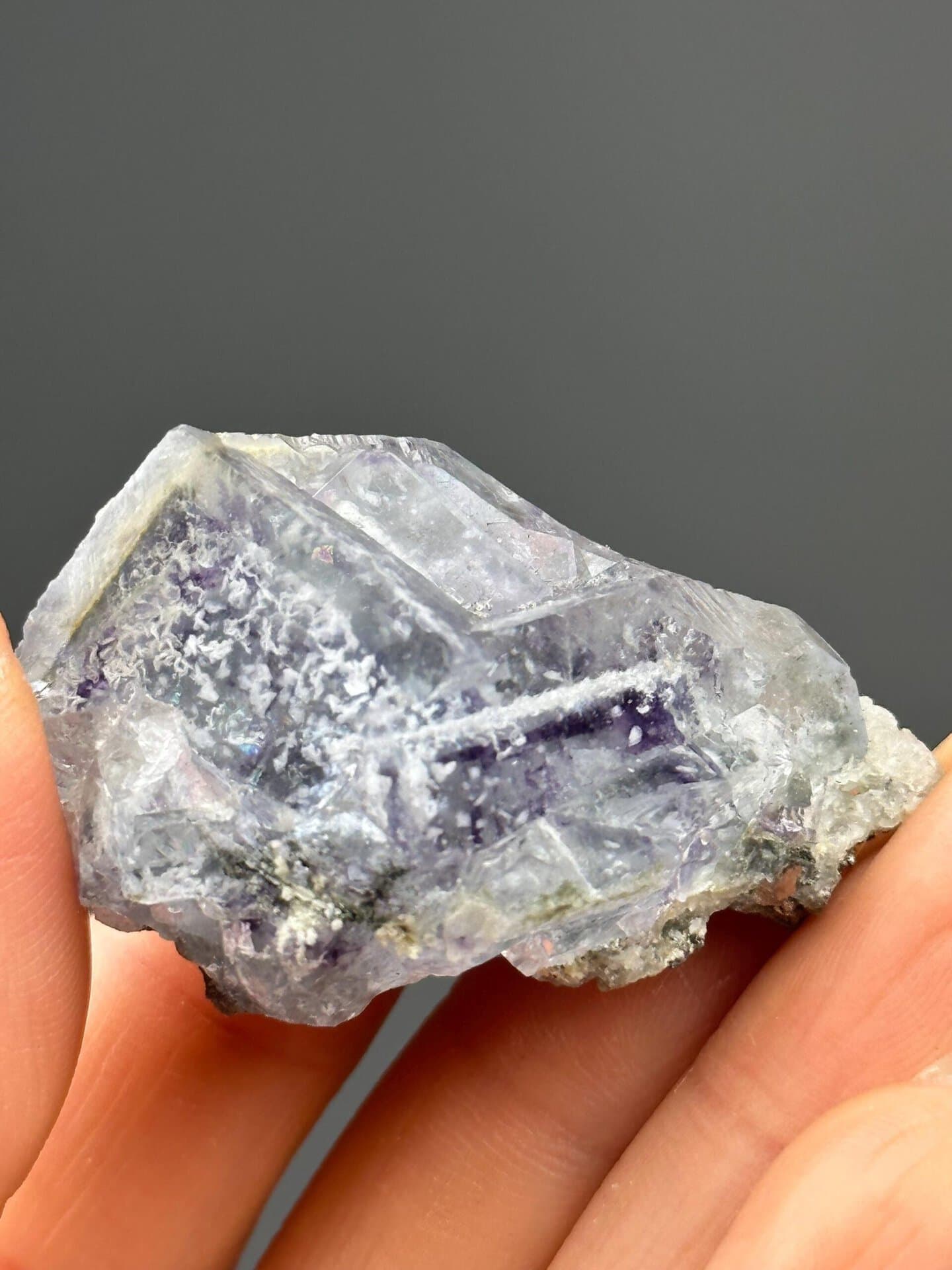 Purple fluorite with phantom bands and snowflakes, Yaogangxian