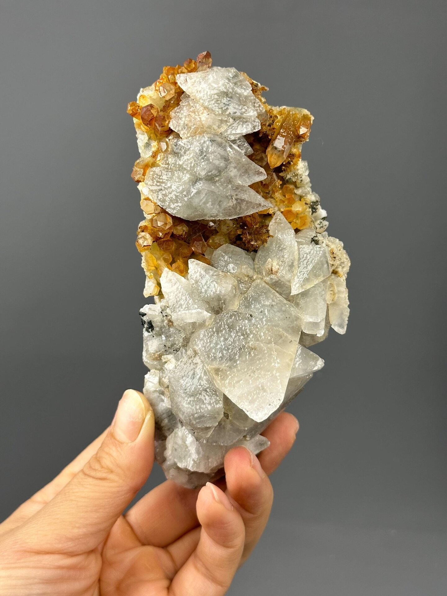 Top view of pink acicular calcite formation