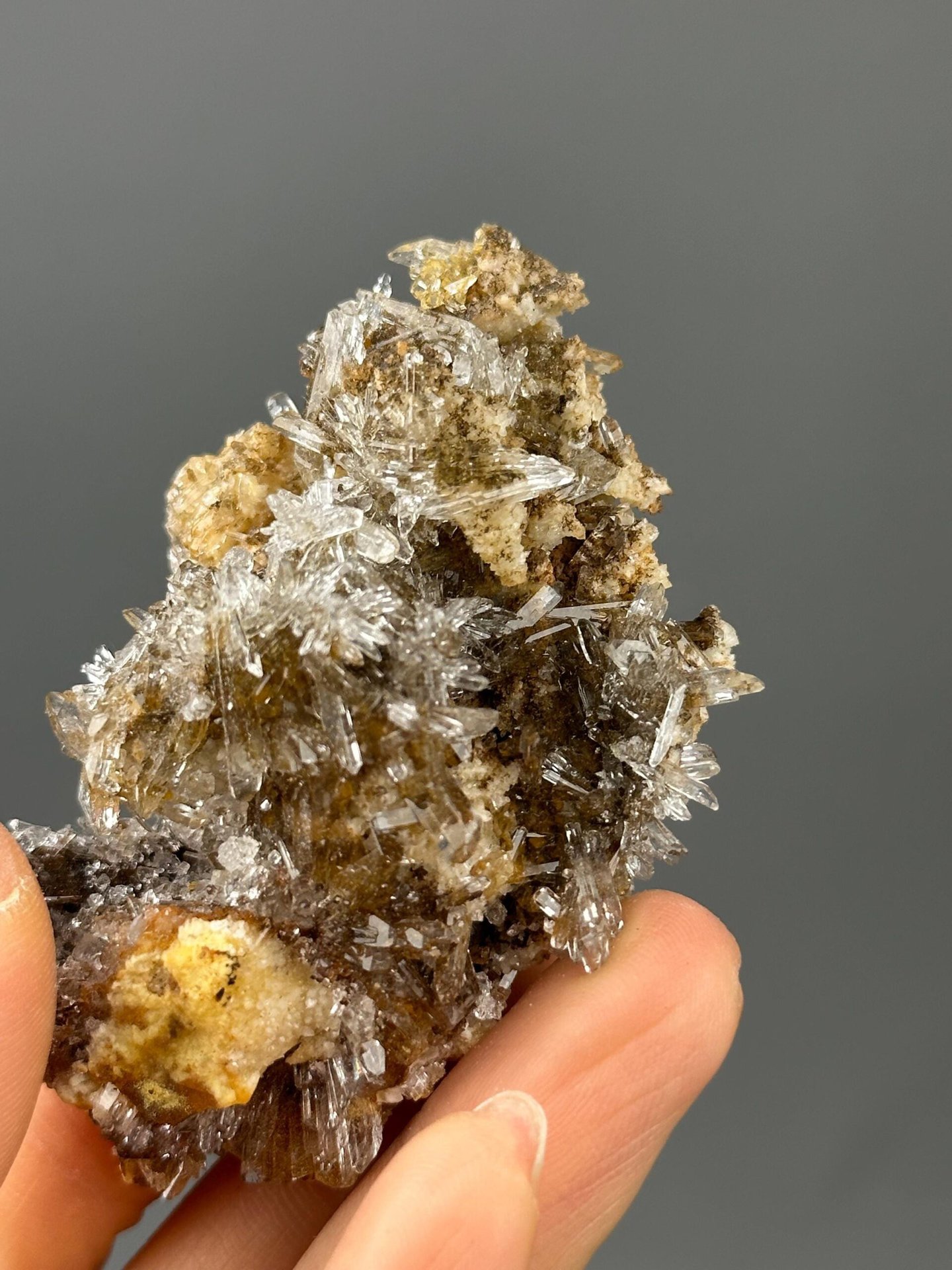 Close-up of radiating gypsum needle selenite crystals