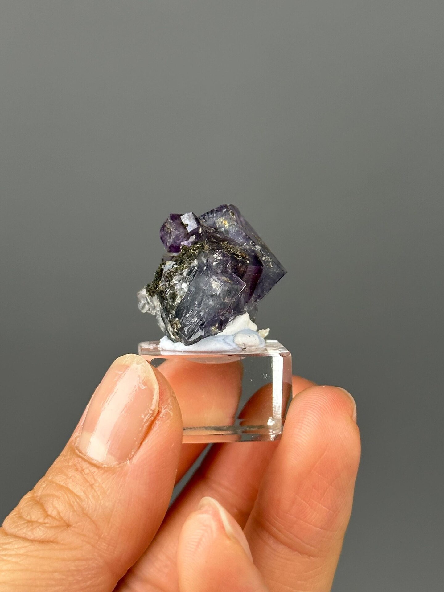 Fluorite epidote crystal base and matrix