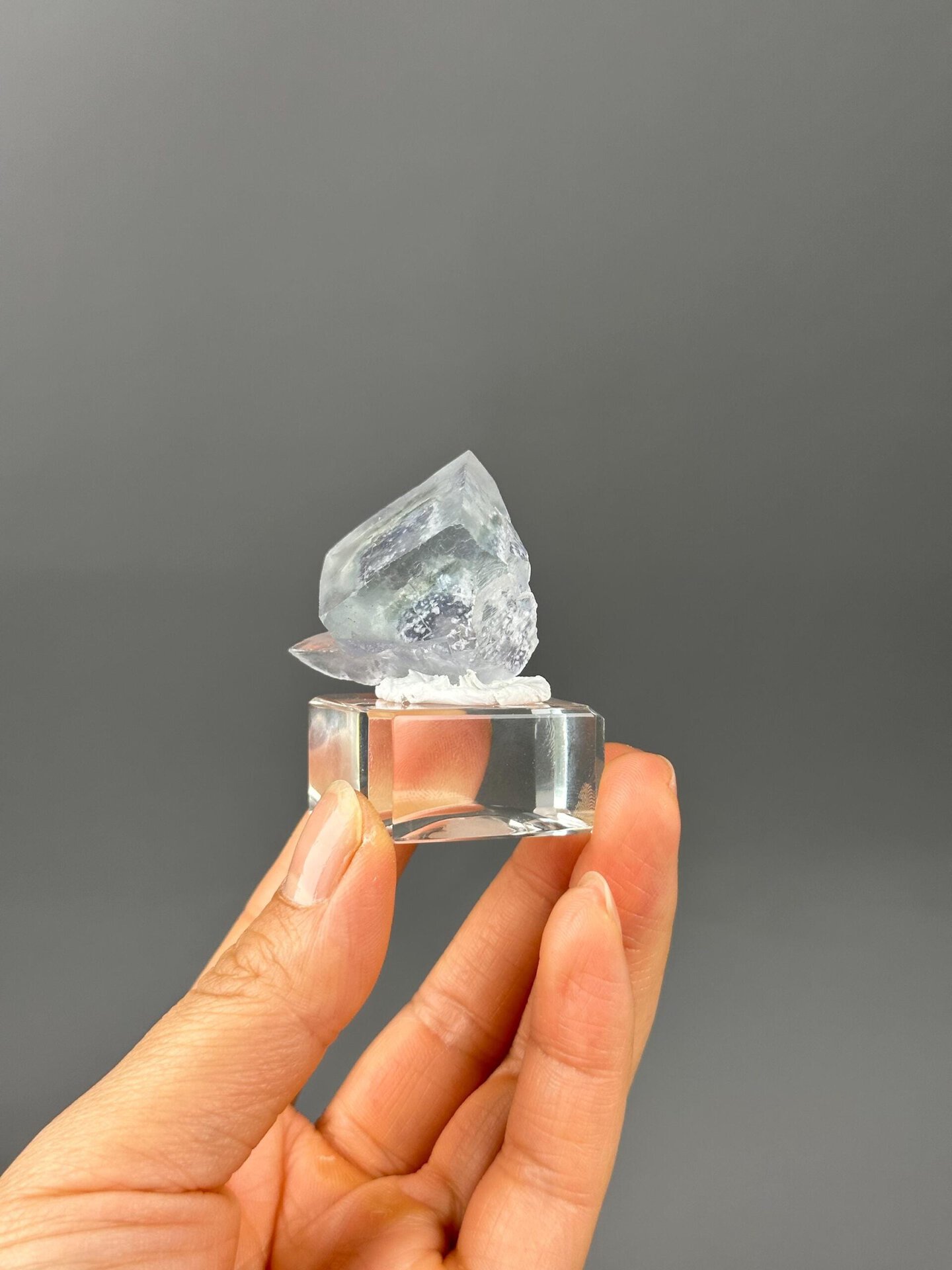 Twin fluorite junction crystal habit
