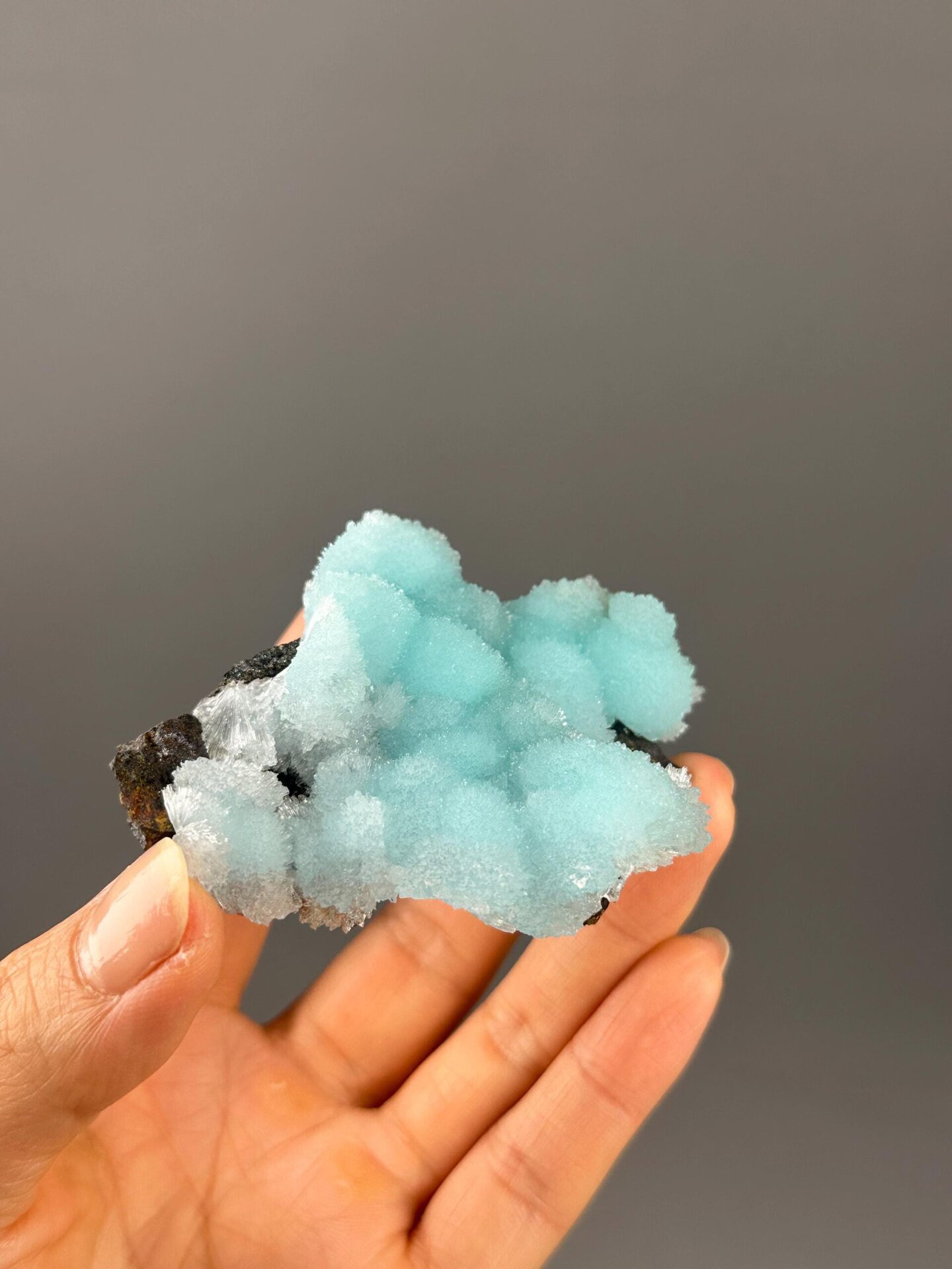 Scale reference of sky-blue aragonite cluster from Yunnan