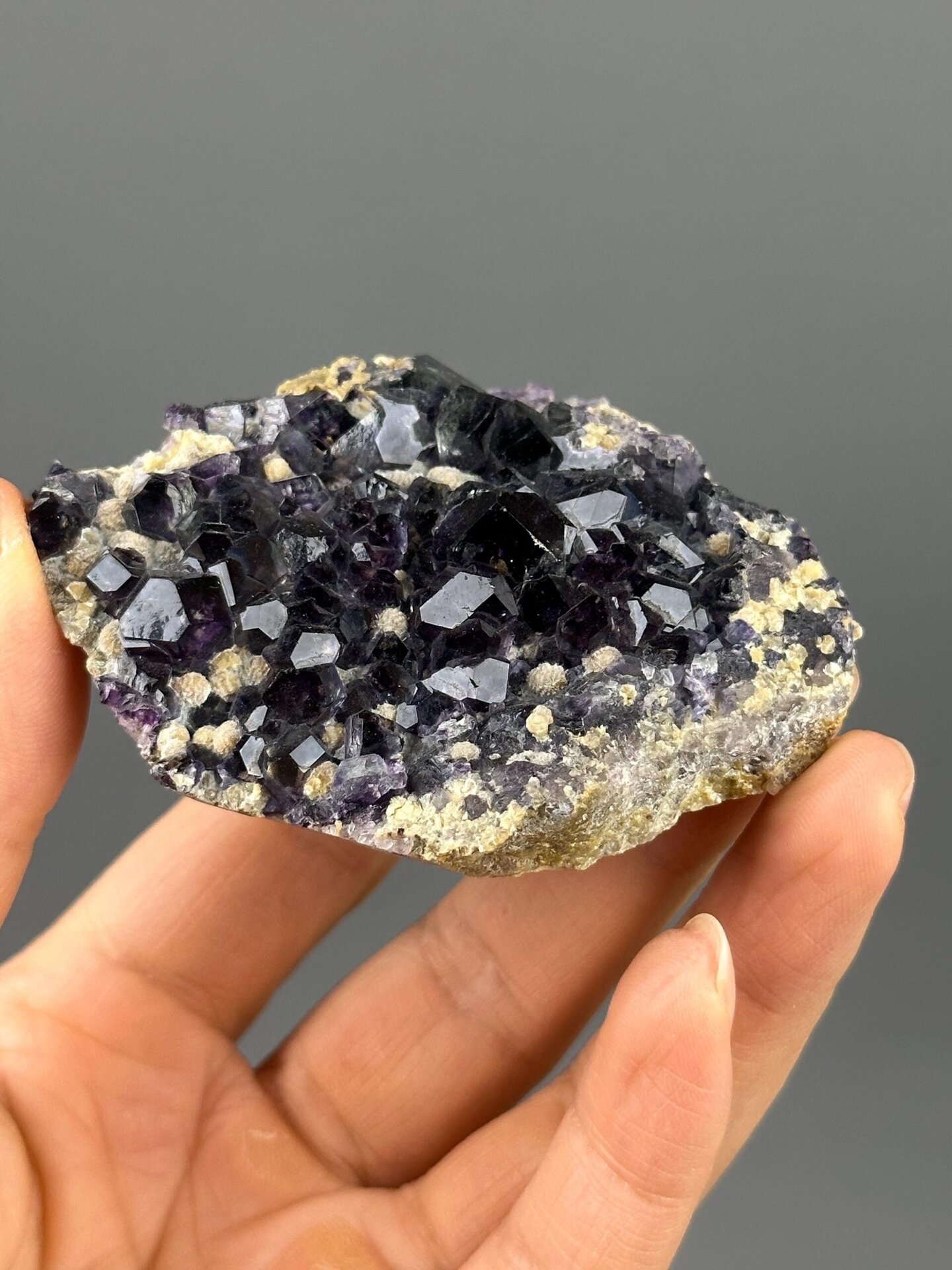 Purple fluorite cubic faces luster detail