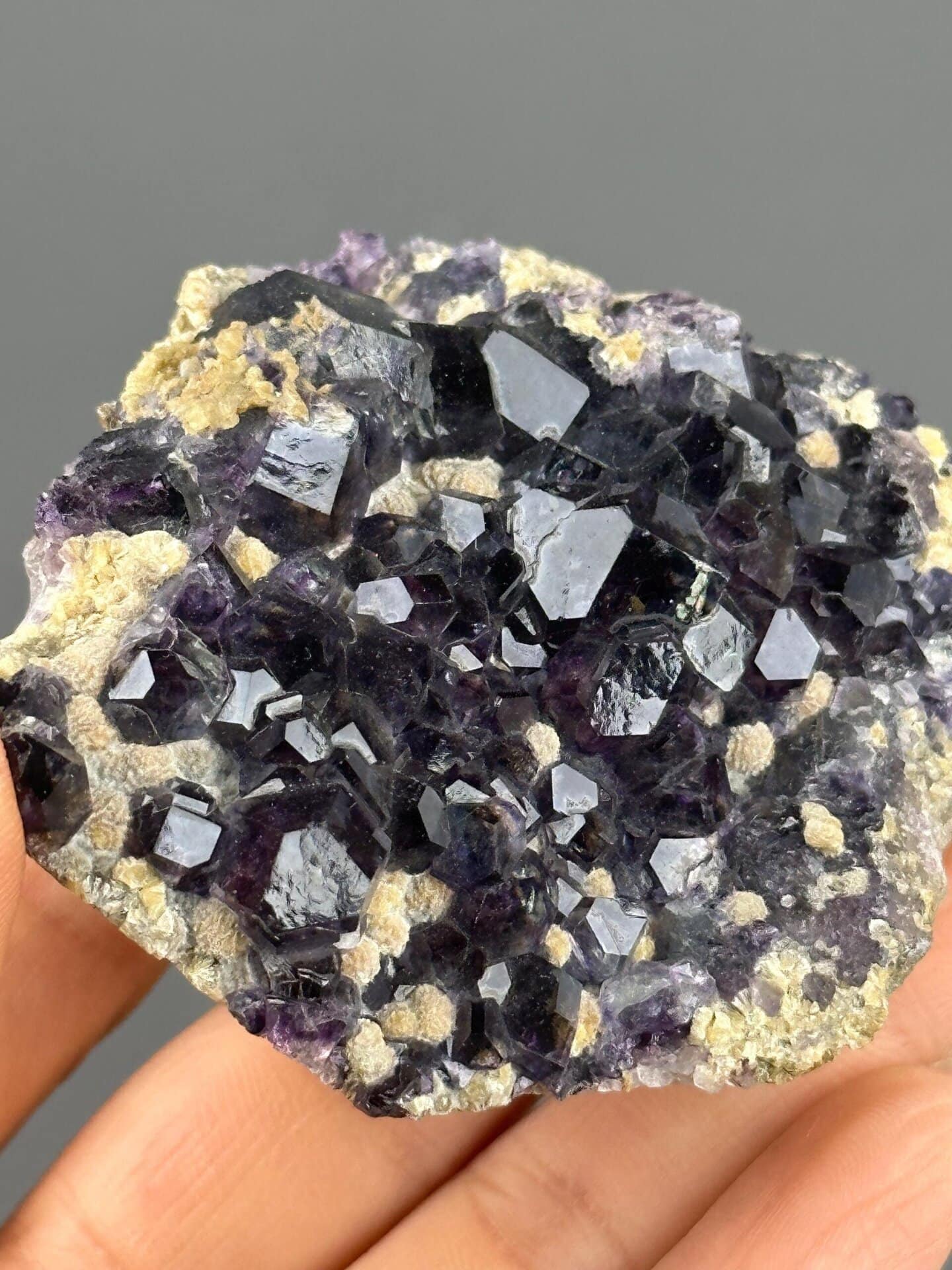Fluorite cluster base and matrix