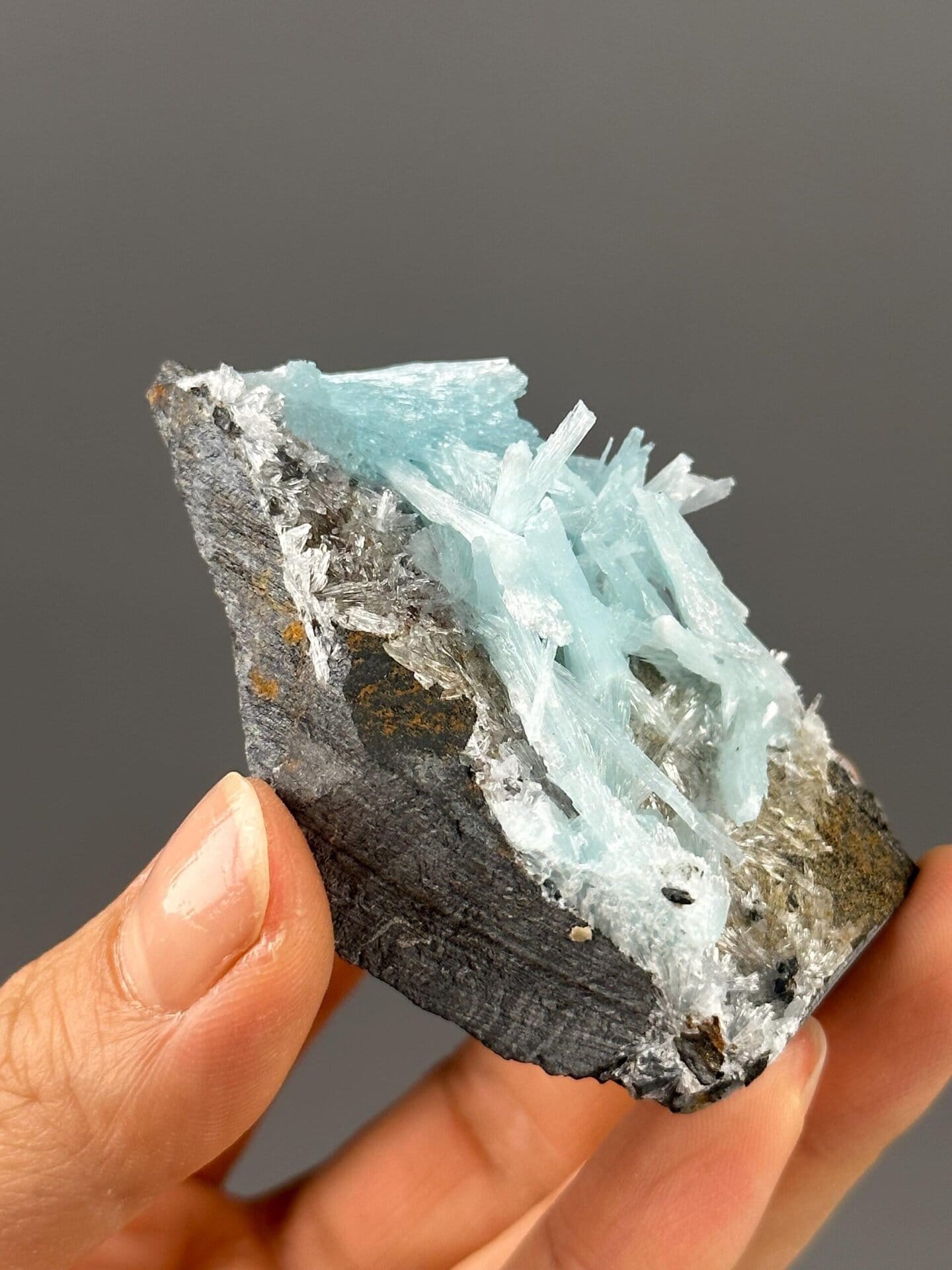 Yunnan hemimorphite crystal luster detail